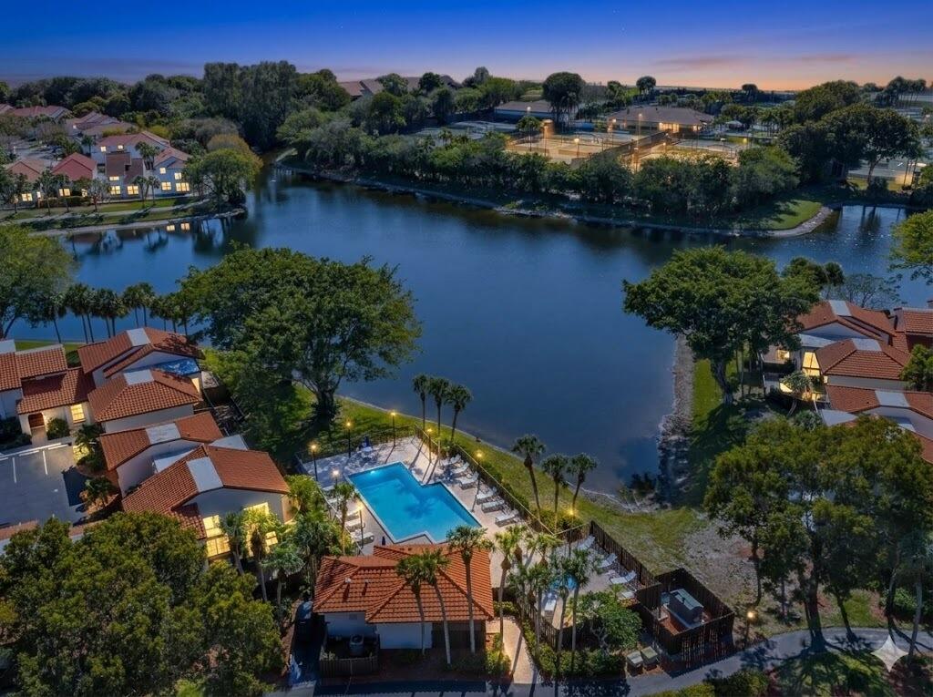 5719 Fox Holw #A Boca Raton, FL 33486