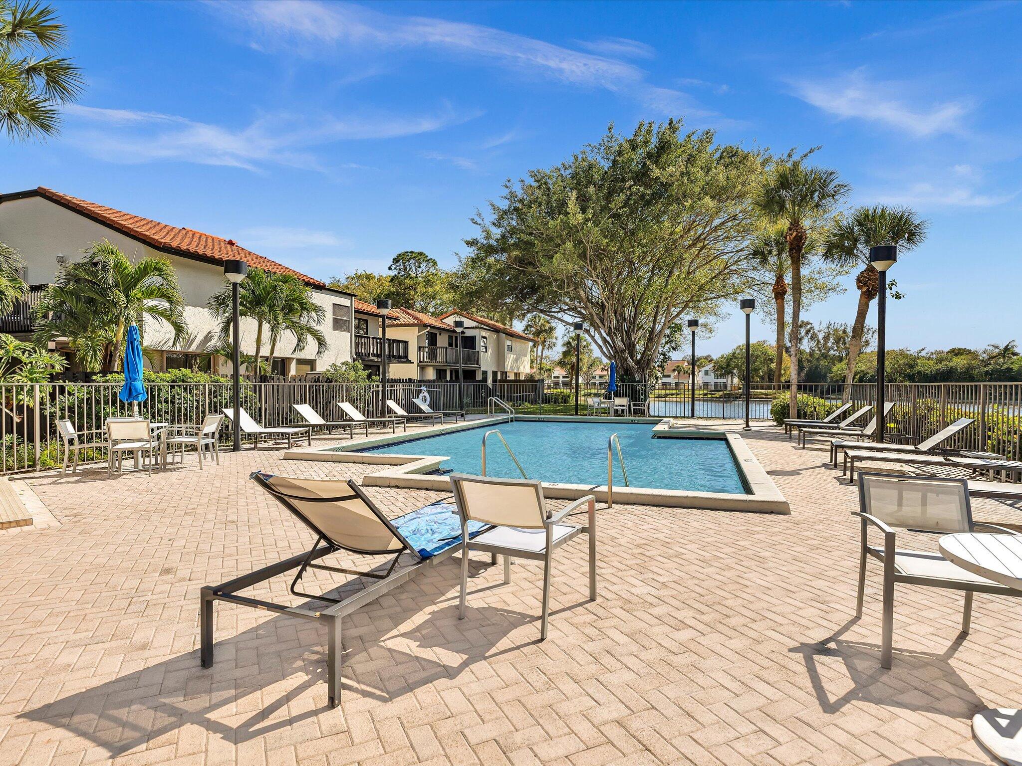 5719 Fox Holw #A Boca Raton, FL 33486