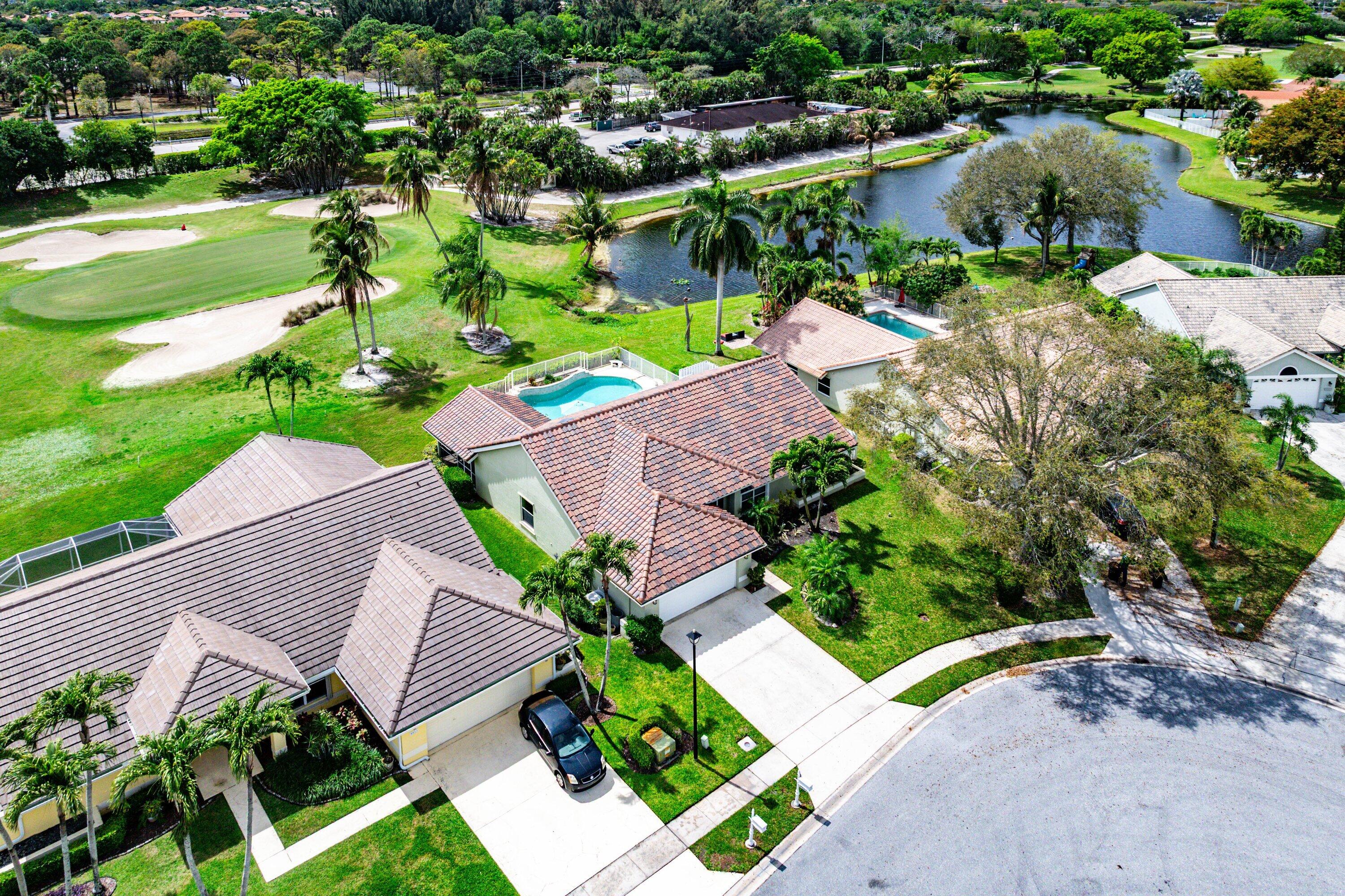 6019 Wedgewood Vlg Lake Worth, FL 33463