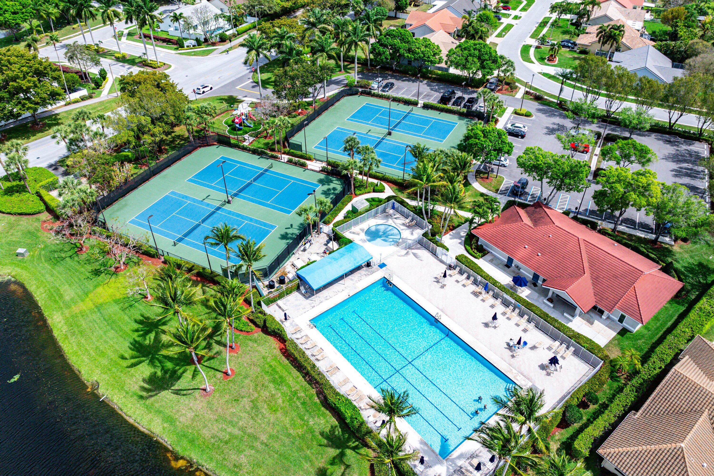 6019 Wedgewood Vlg Lake Worth, FL 33463