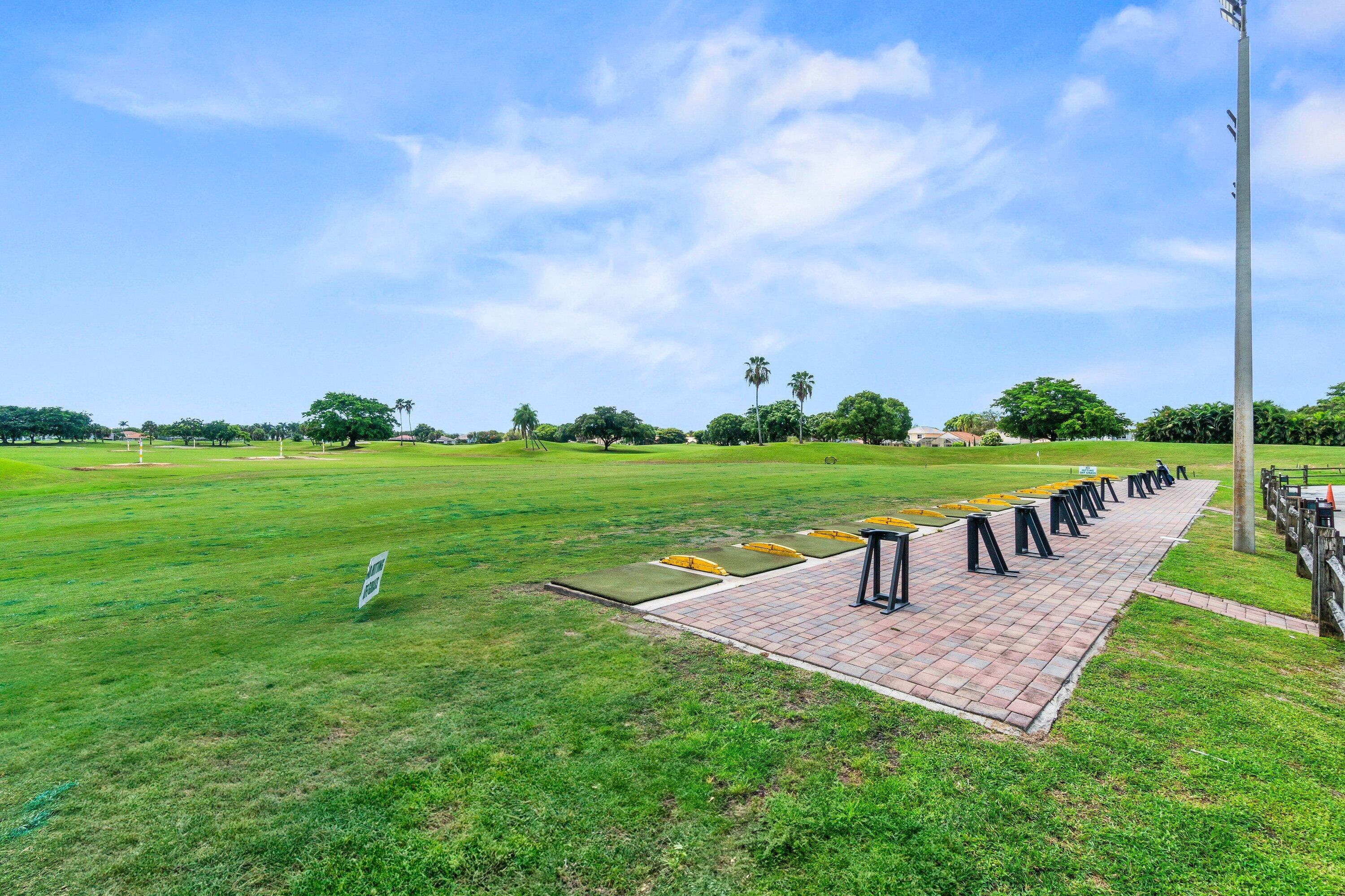 6019 Wedgewood Vlg Lake Worth, FL 33463