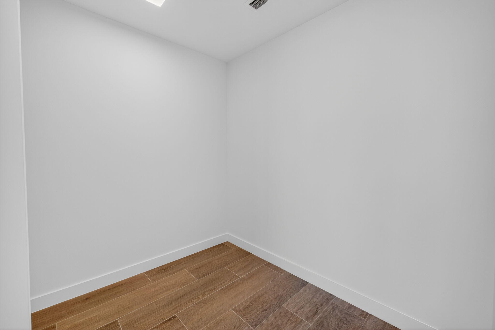 900 N Ocean #1702 Pompano Beach, FL 33062