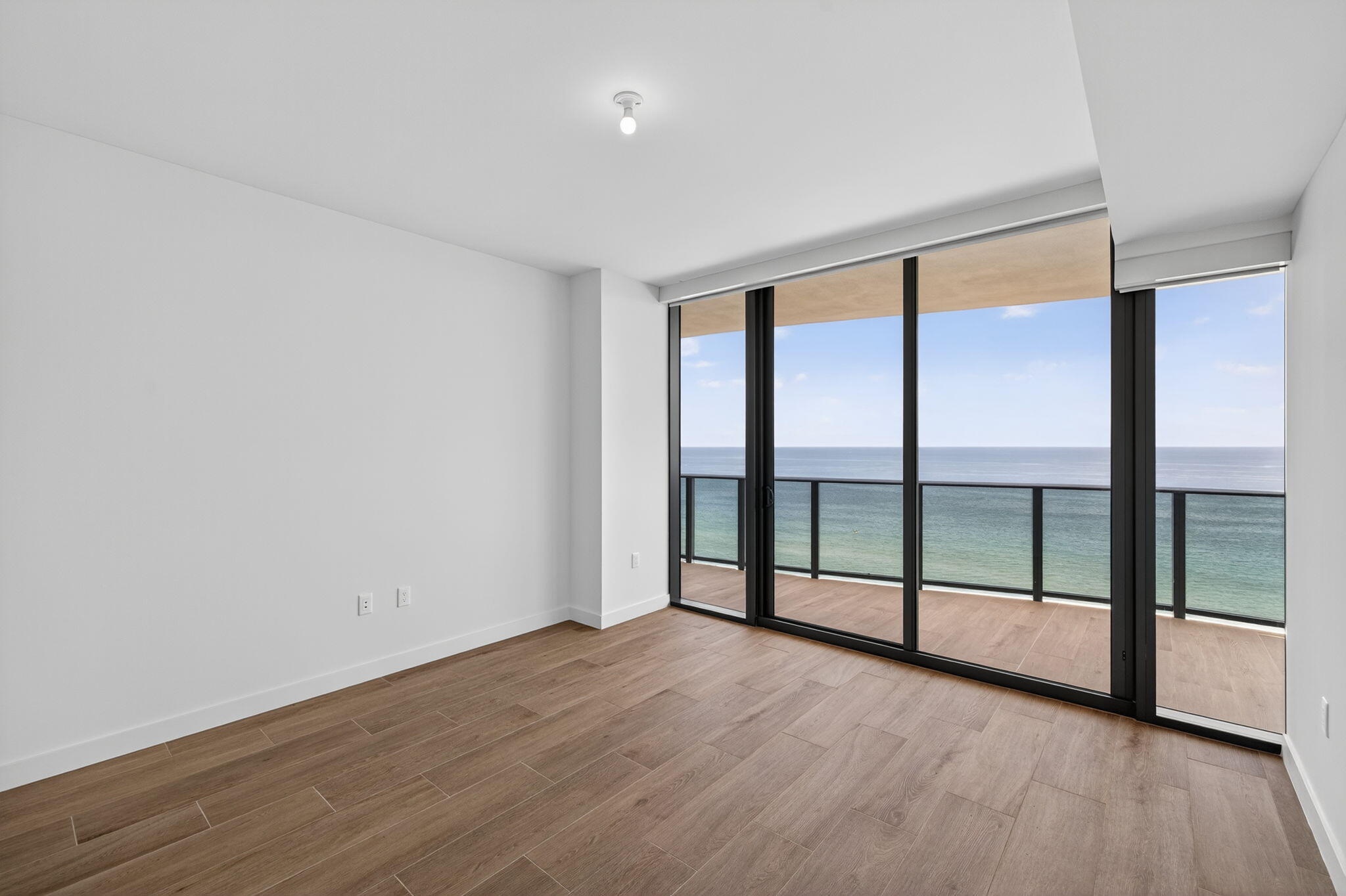 900 N Ocean #1702 Pompano Beach, FL 33062