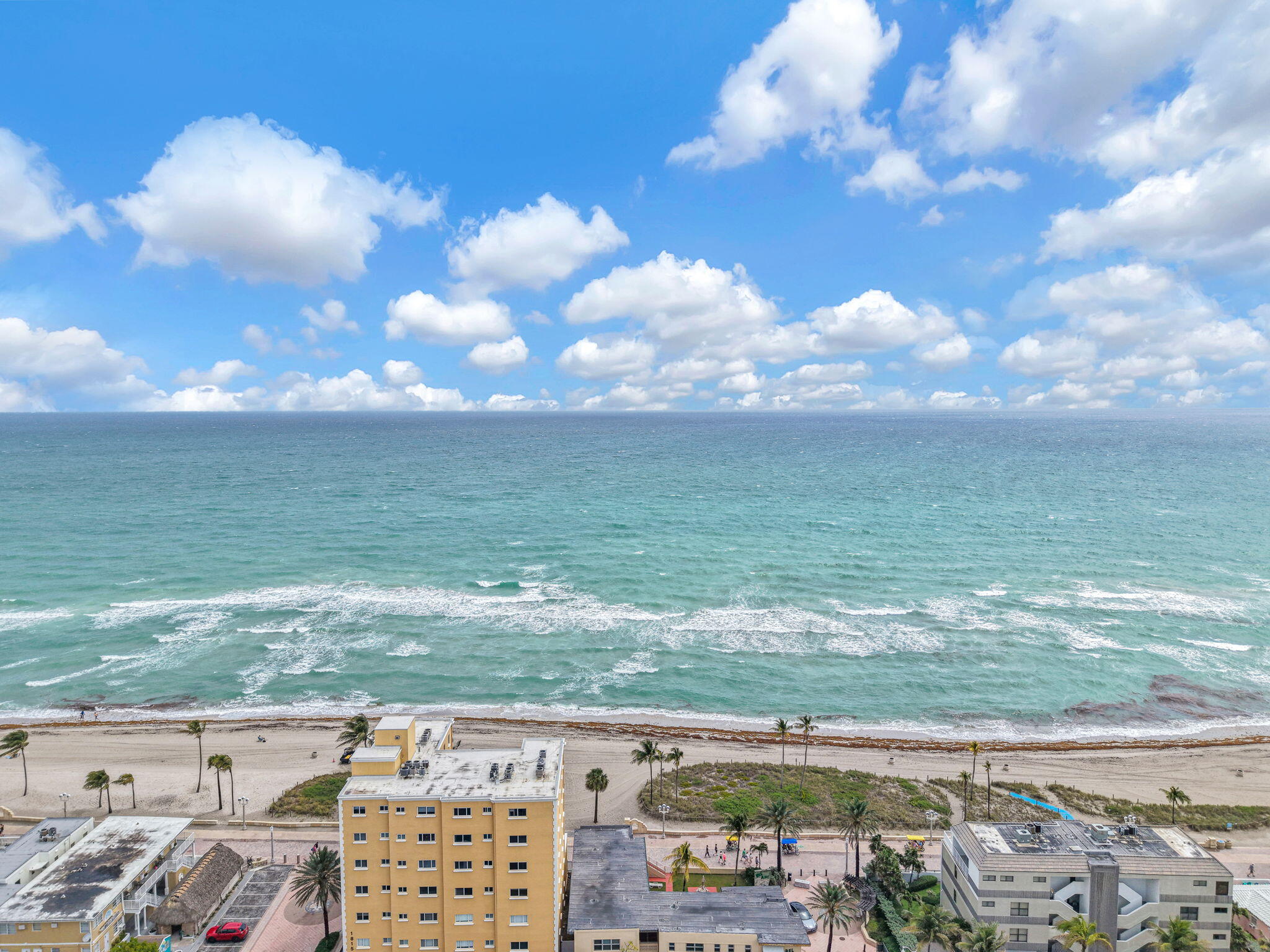 1800 N Ocean #204
