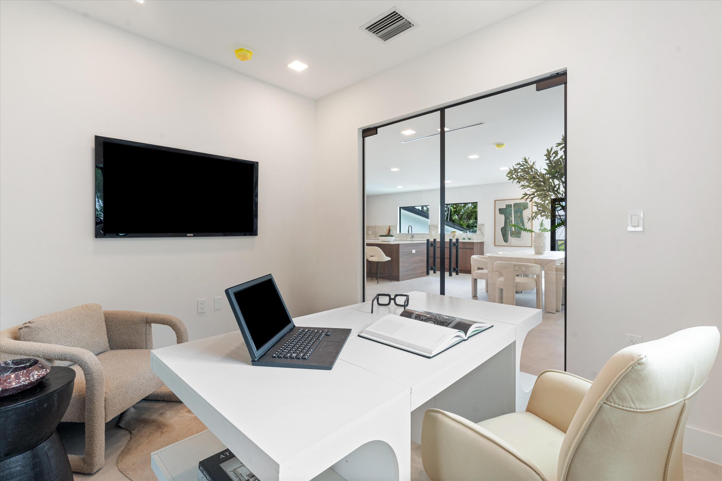 1032 SE 13th Fort Lauderdale, FL 33316