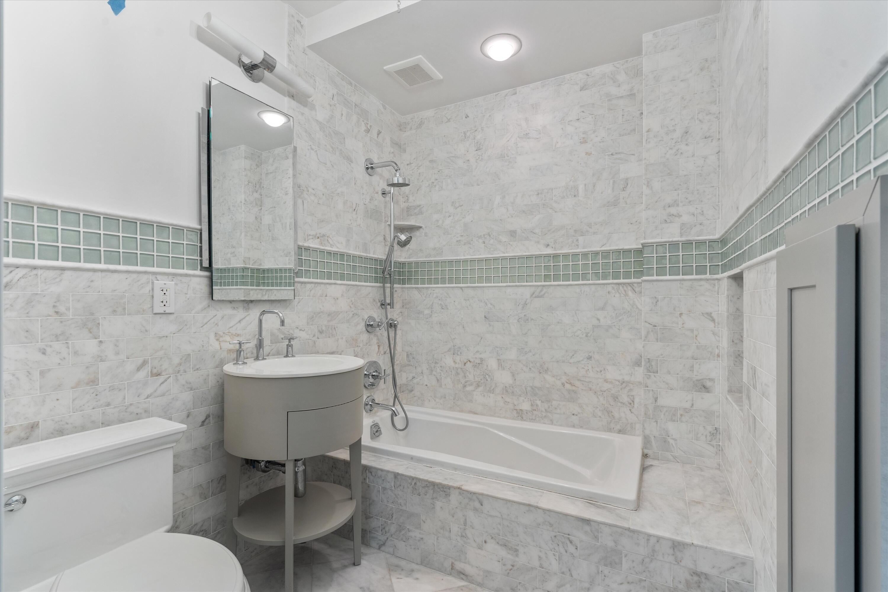 1032 SE 13th Fort Lauderdale, FL 33316