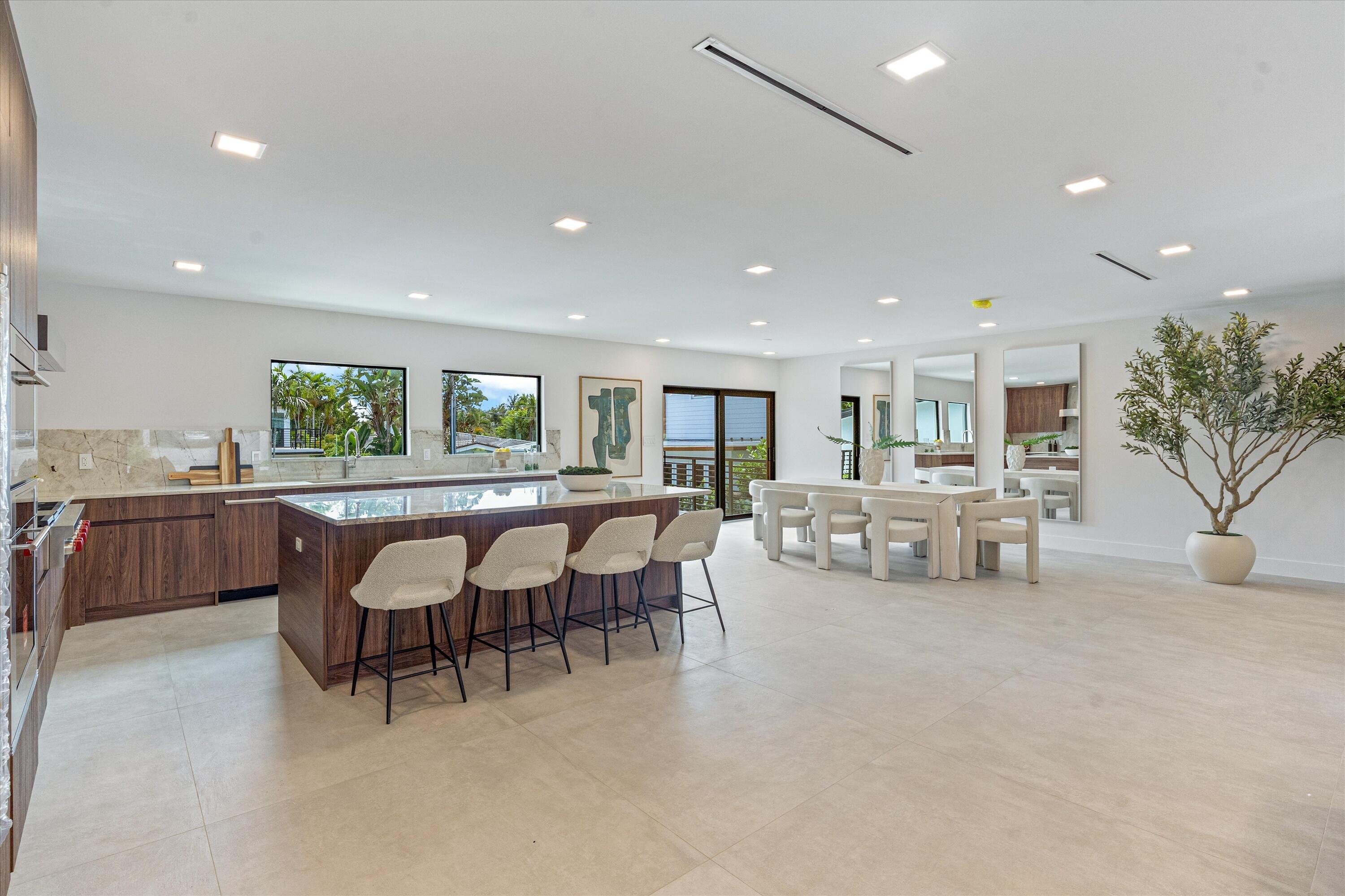 1032 SE 13th Fort Lauderdale, FL 33316