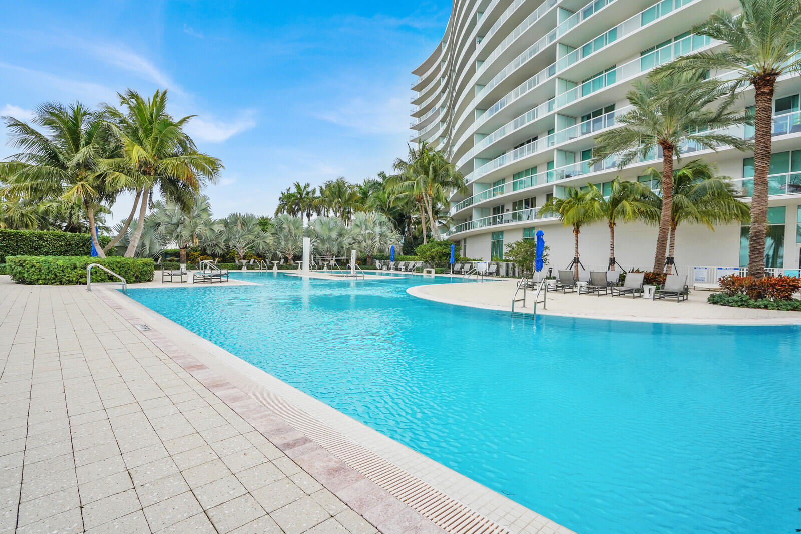 1 N Ocean #814 Pompano Beach, FL 33062