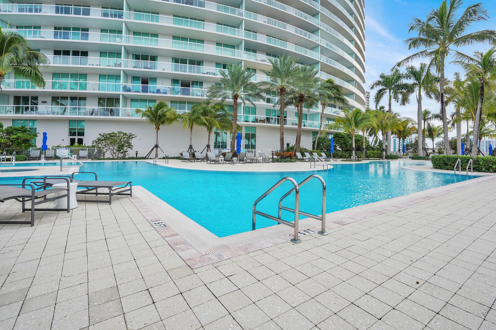 1 N Ocean #814 Pompano Beach, FL 33062