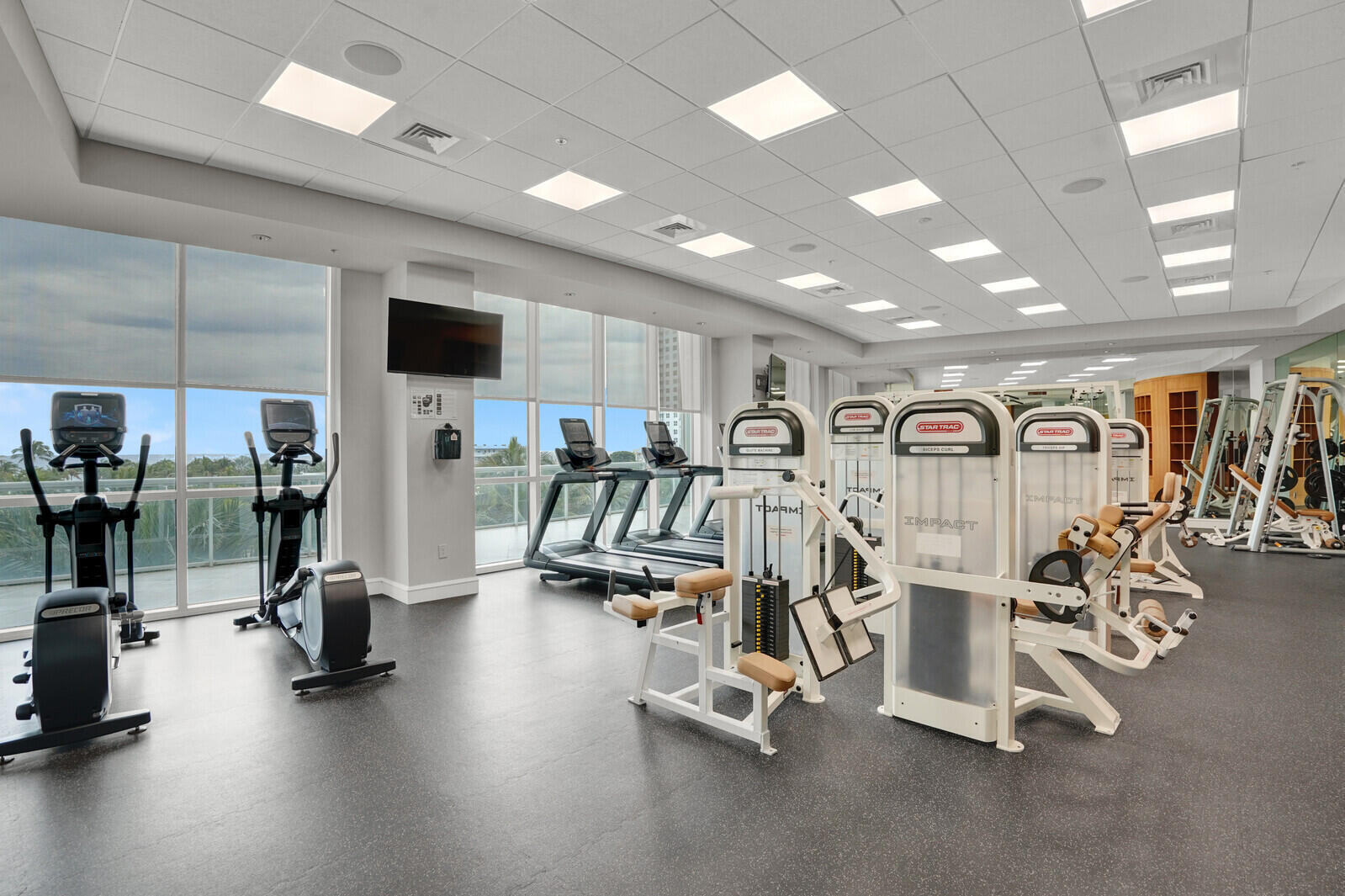 1 N Ocean #814 Pompano Beach, FL 33062