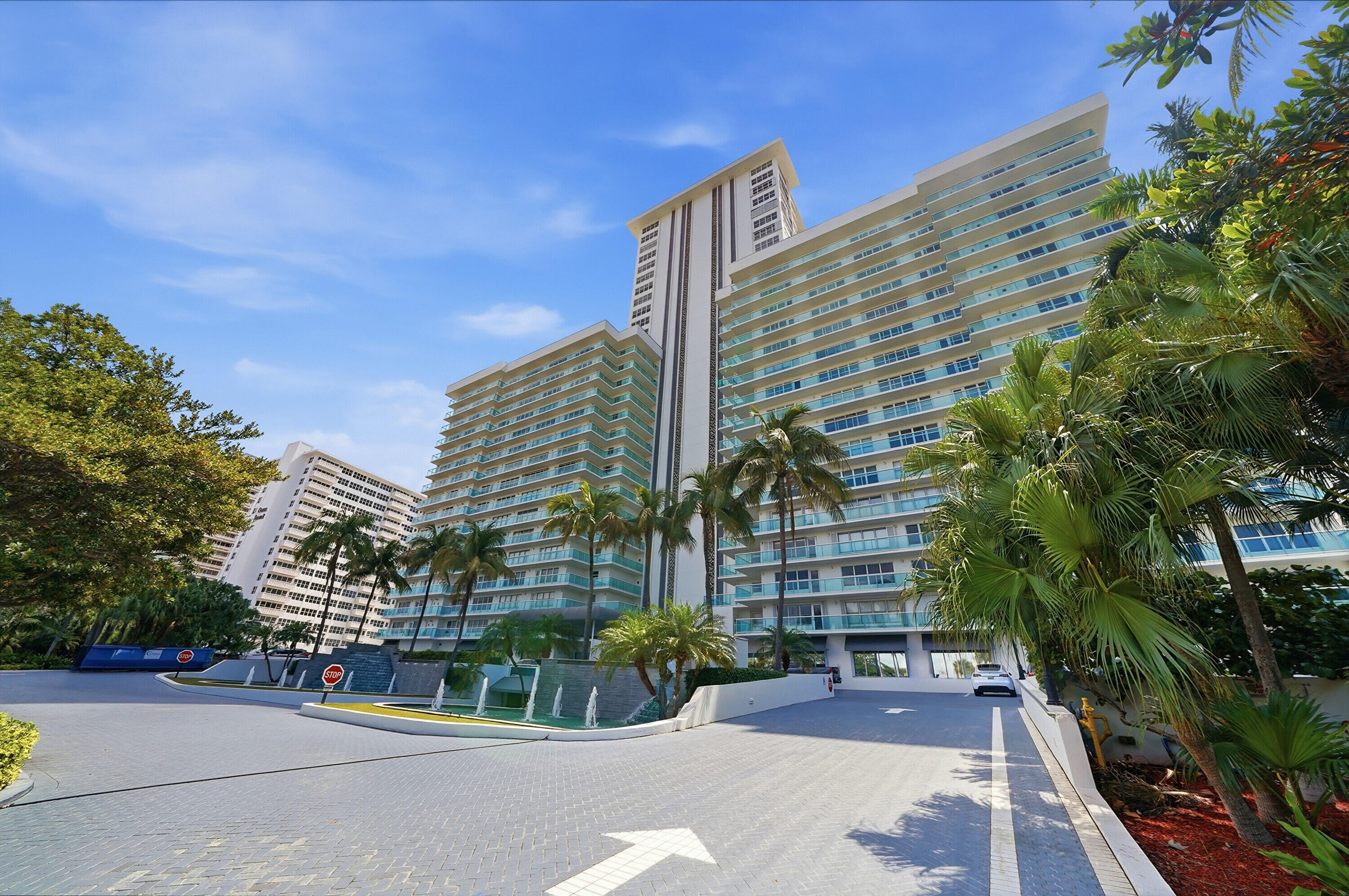 3900 Galt Ocean #1116