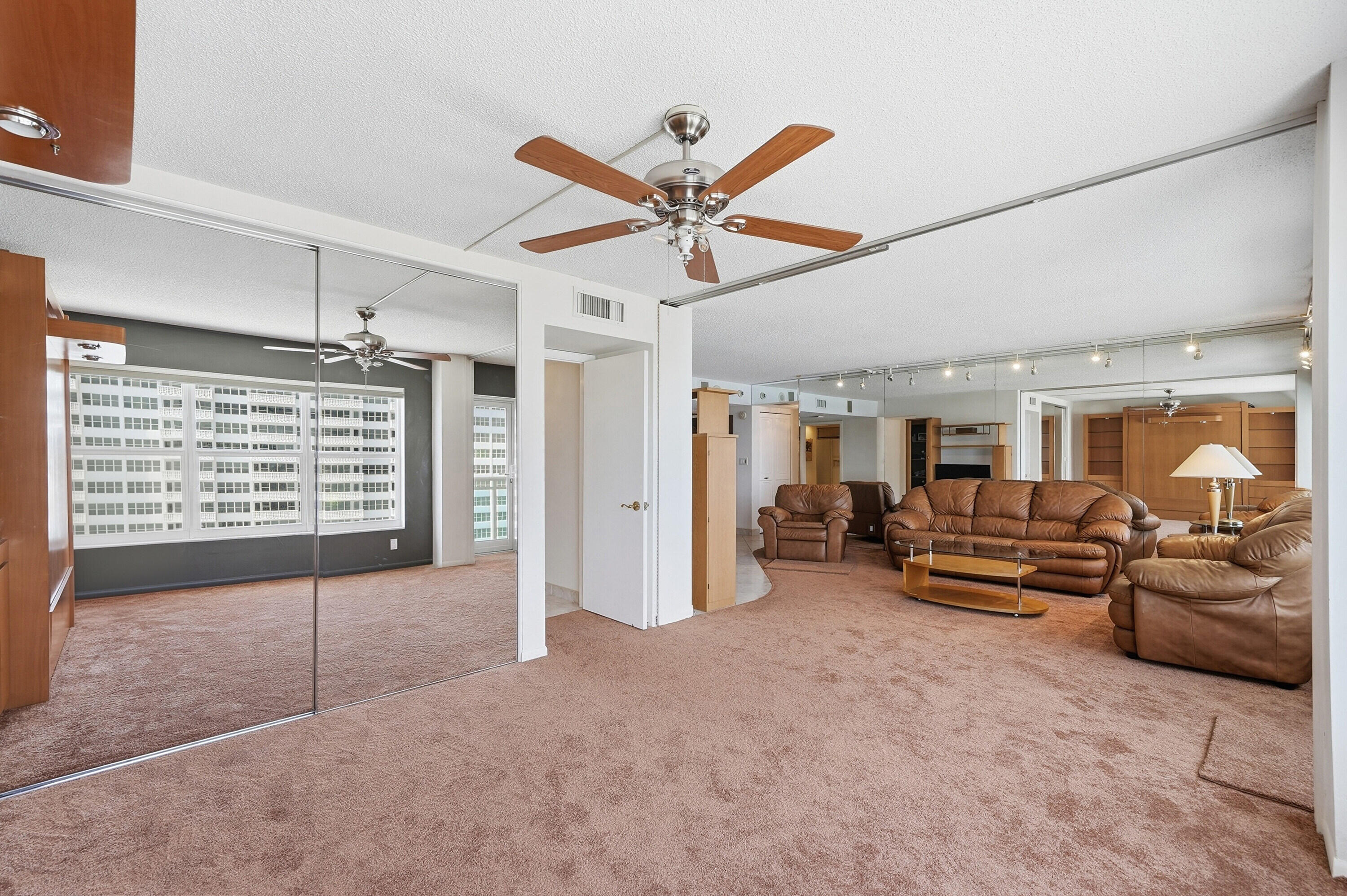 3900 Galt Ocean #1116 Fort Lauderdale, FL 33308