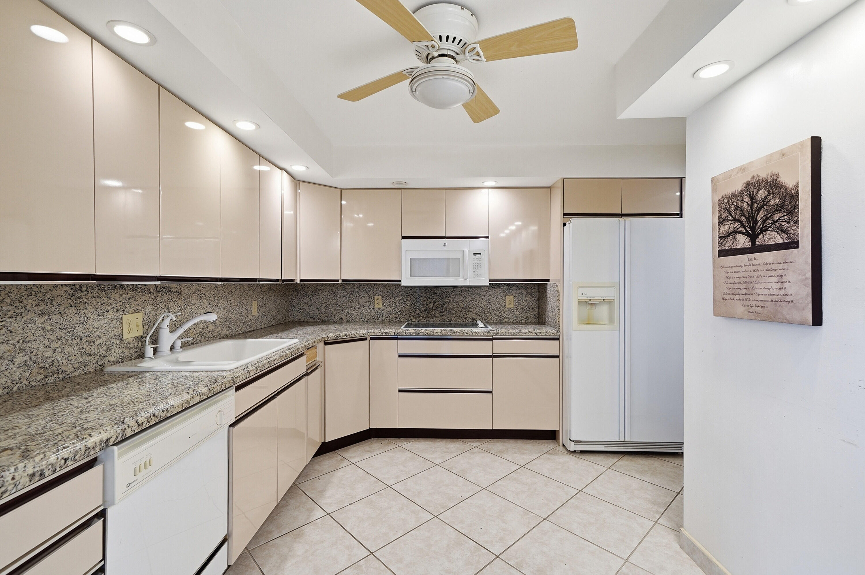 3900 Galt Ocean #1116 Fort Lauderdale, FL 33308