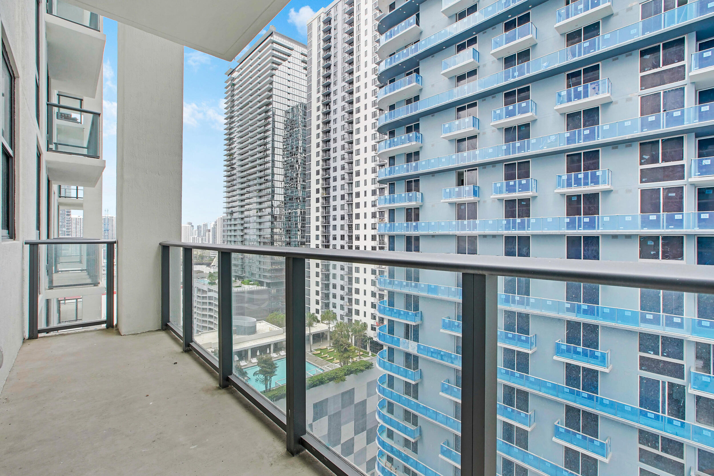 601 N Miami #2107 Miami, FL 33316