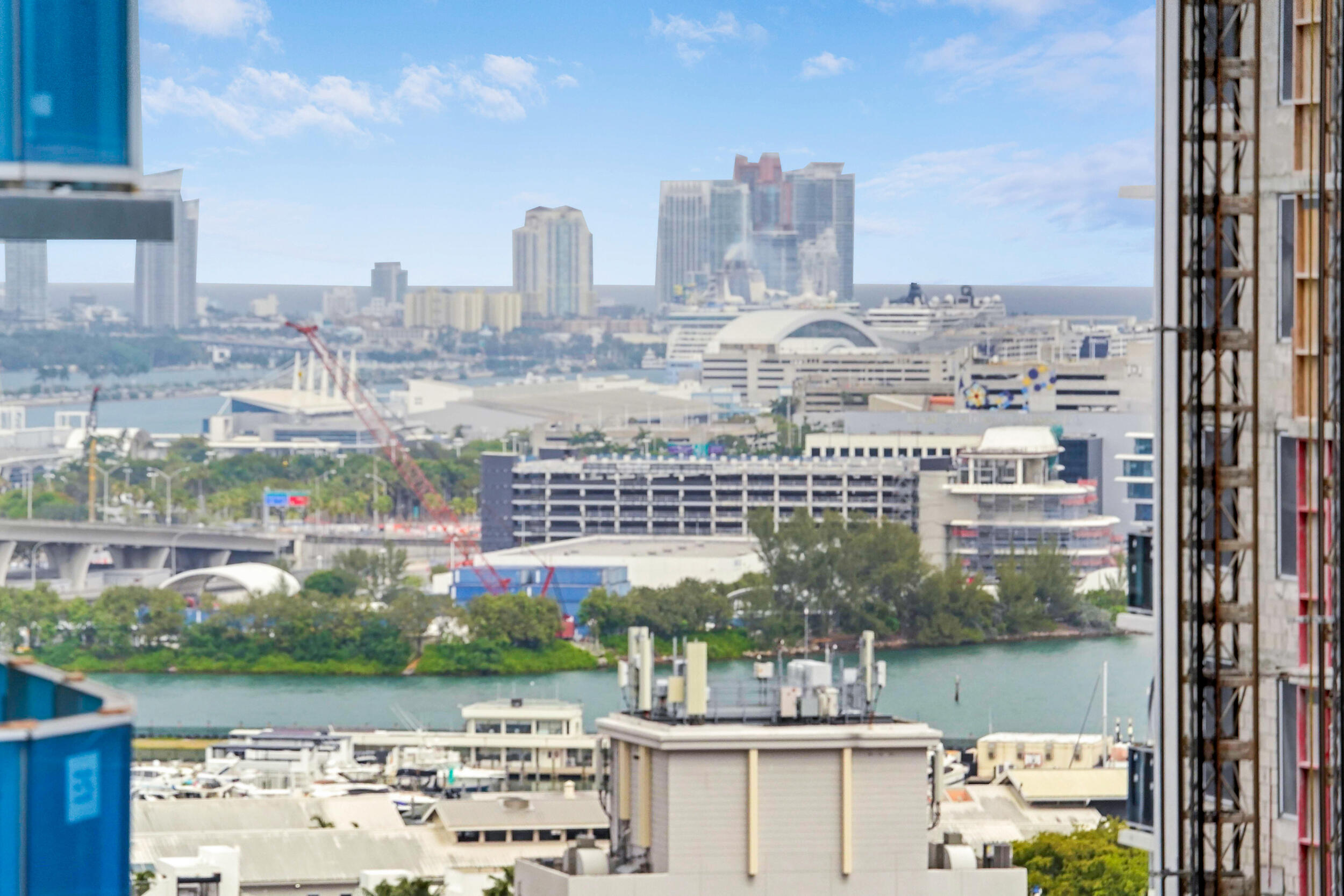 601 N Miami #2107 Miami, FL 33316