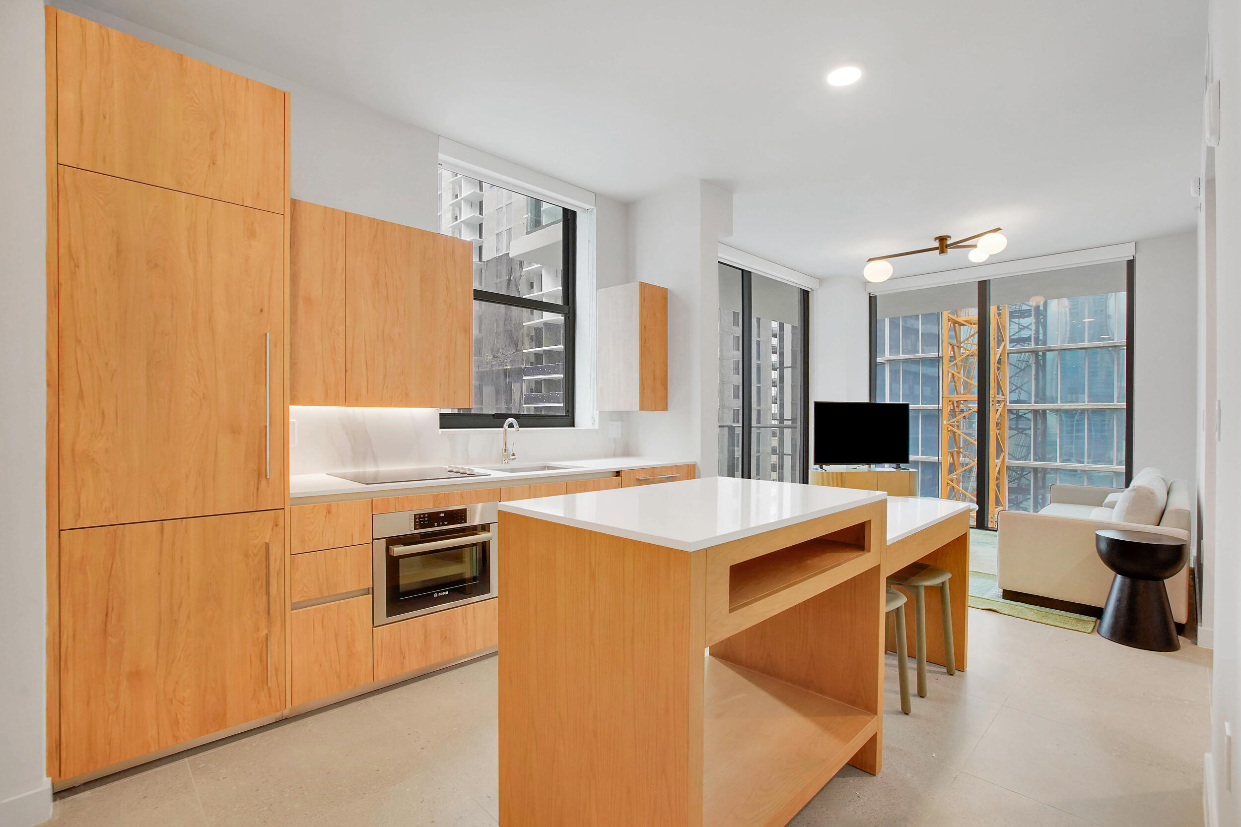 601 N Miami #2107 Miami, FL 33316