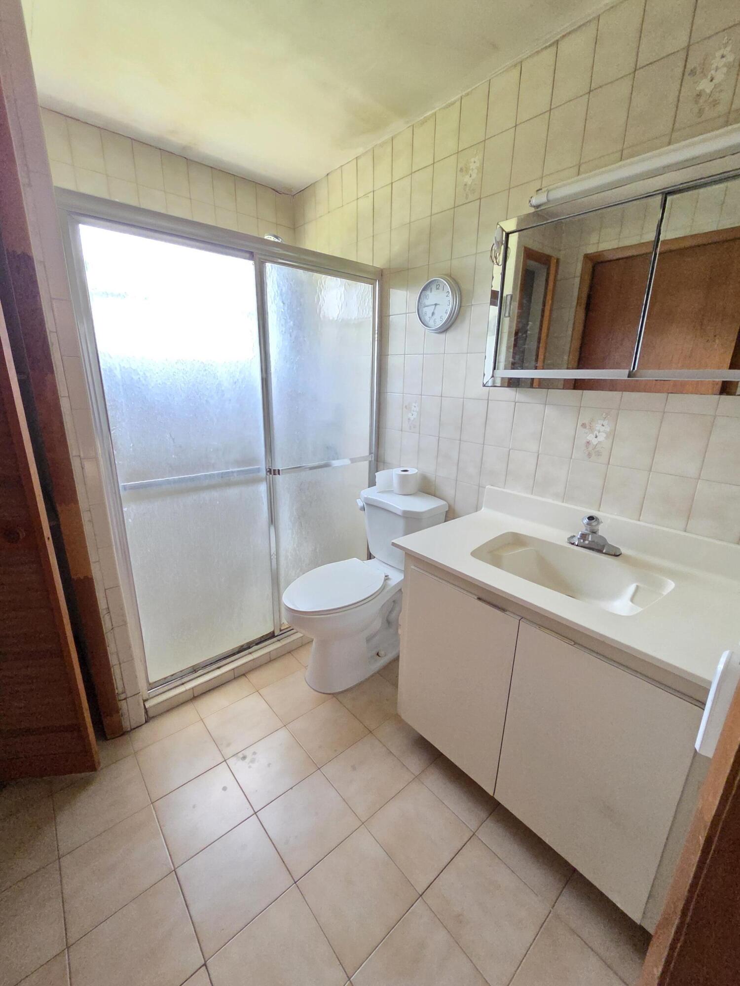 6495 W 2nd Hialeah, FL 33012