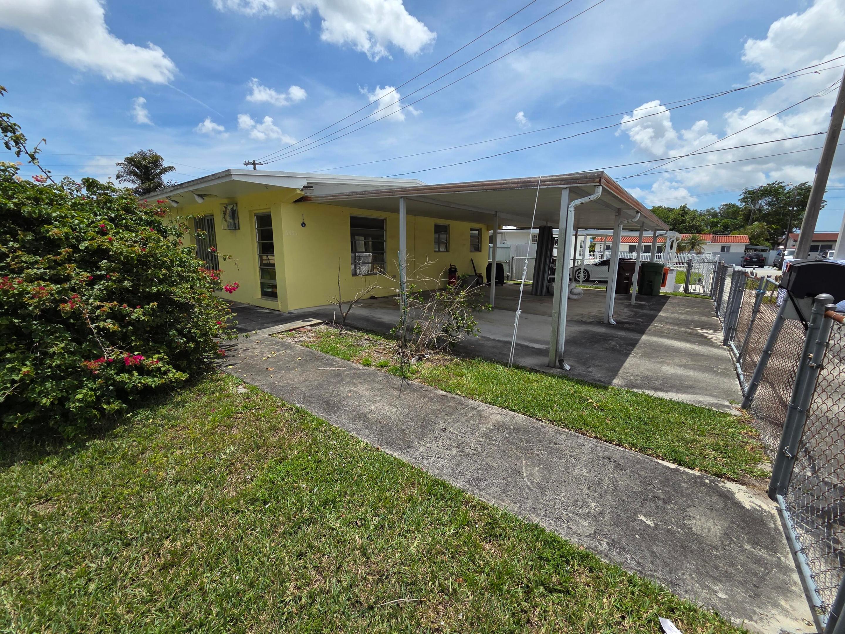 6495 W 2nd Hialeah, FL 33012