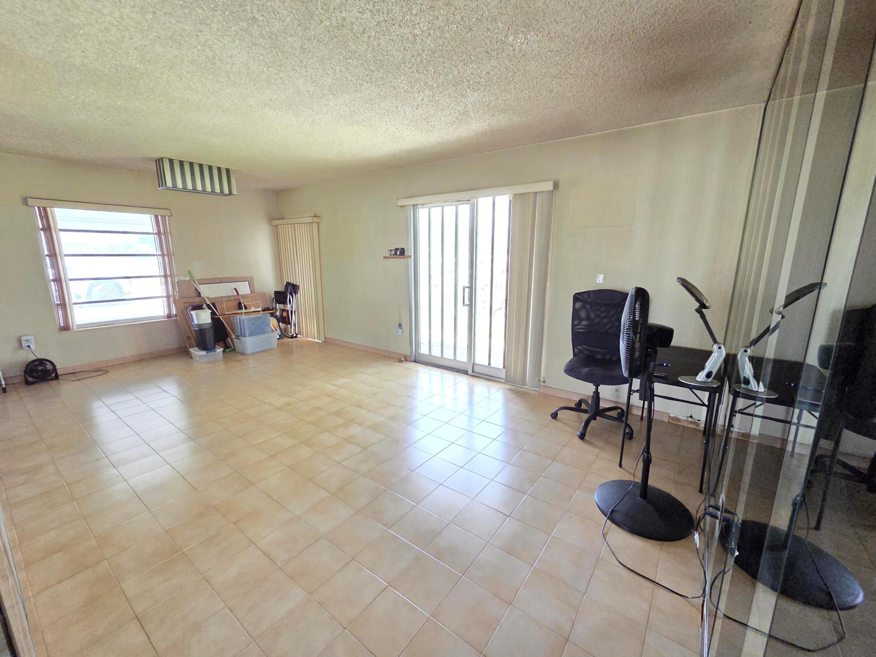 6495 W 2nd Hialeah, FL 33012