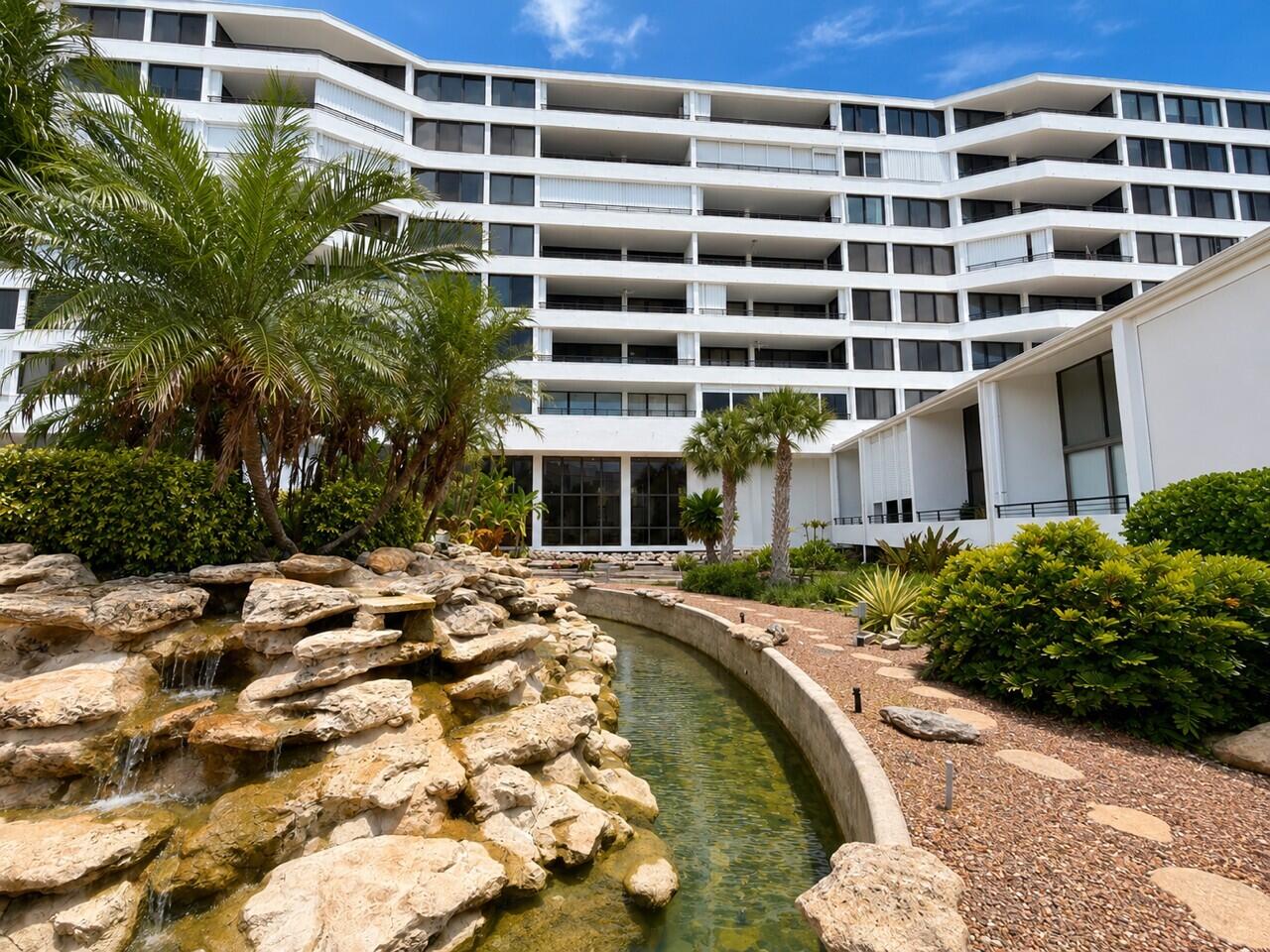 3589 S Ocean #404