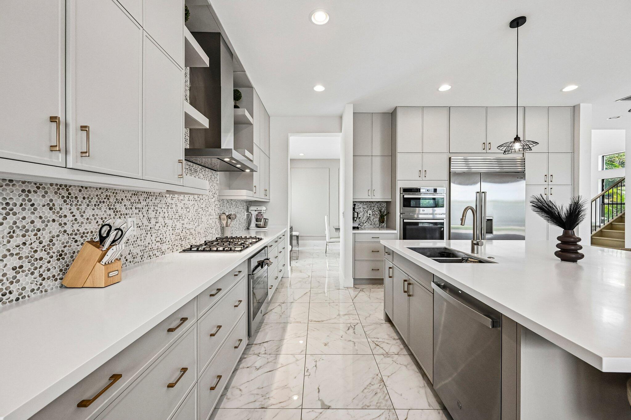 8116 Laurel Falls Boca Raton, FL 33496