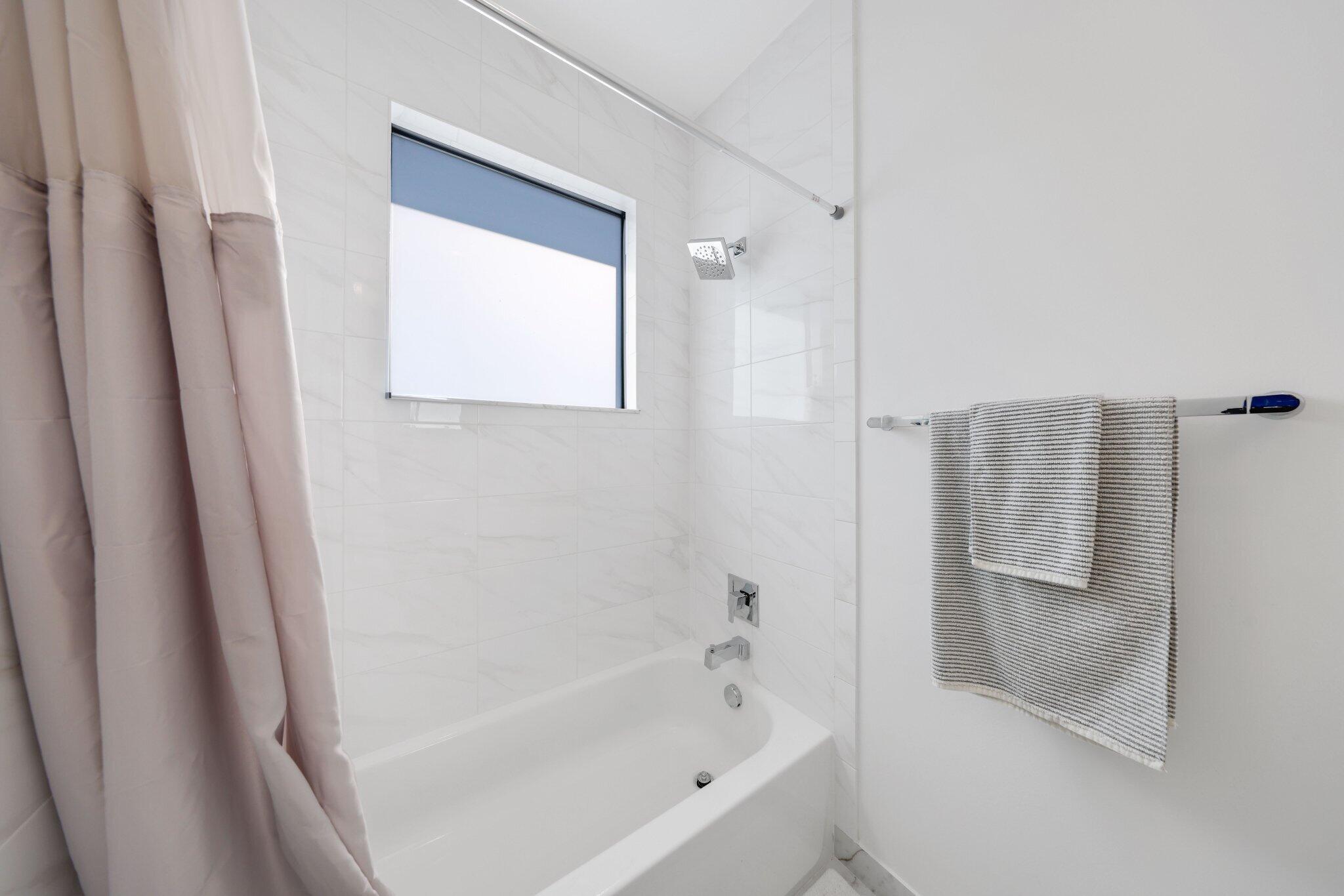 8116 Laurel Falls Boca Raton, FL 33496