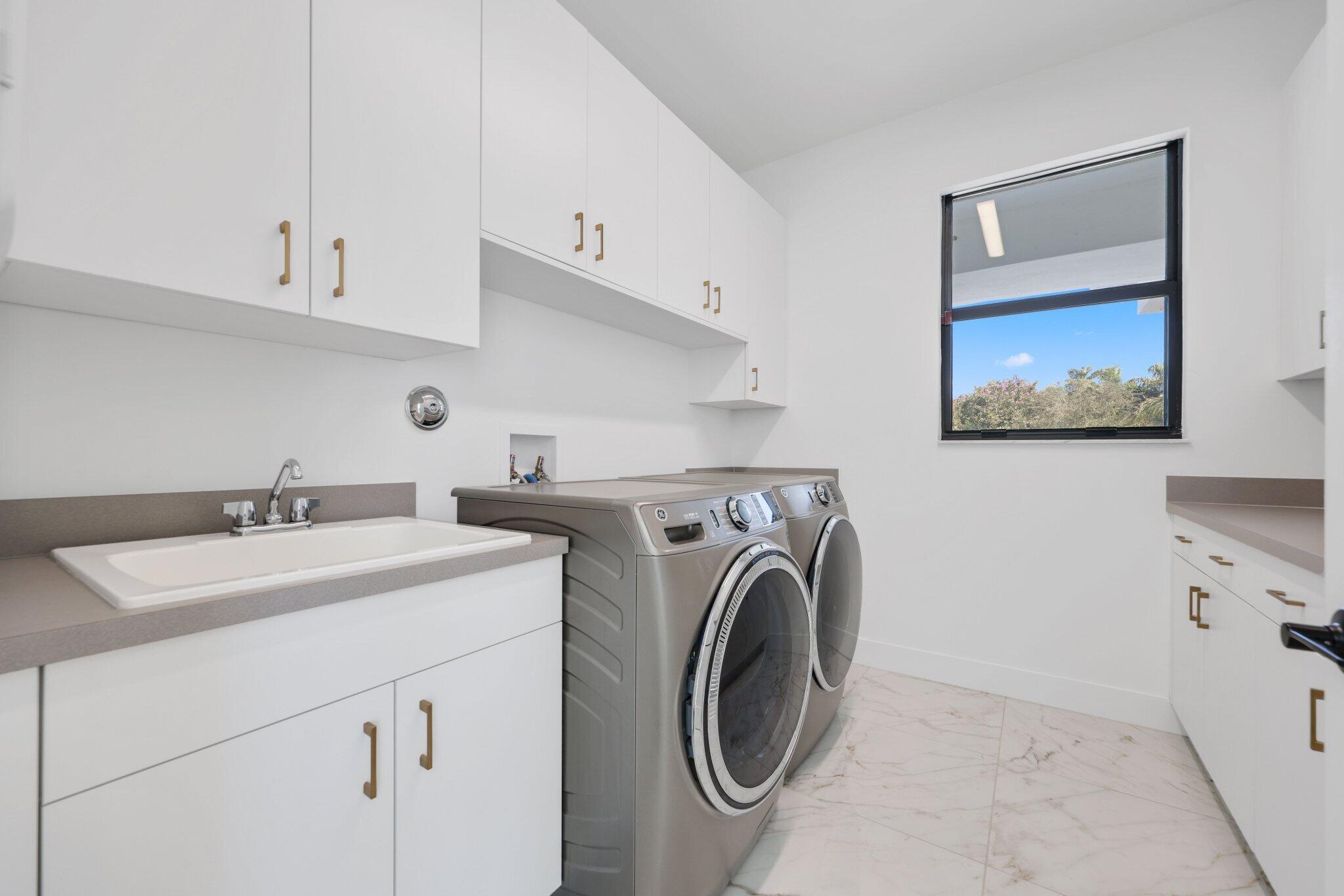 8116 Laurel Falls Boca Raton, FL 33496