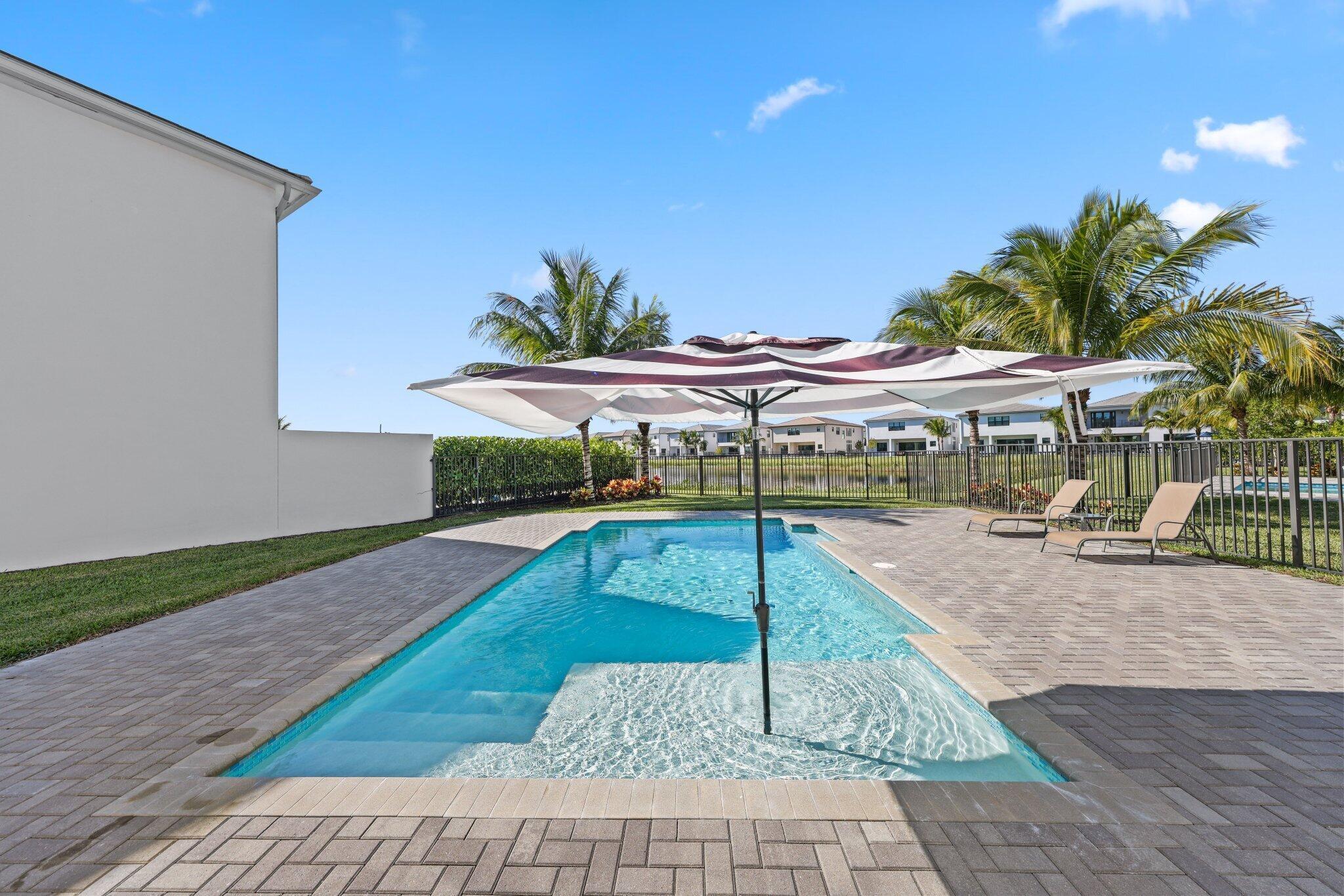 8116 Laurel Falls Boca Raton, FL 33496
