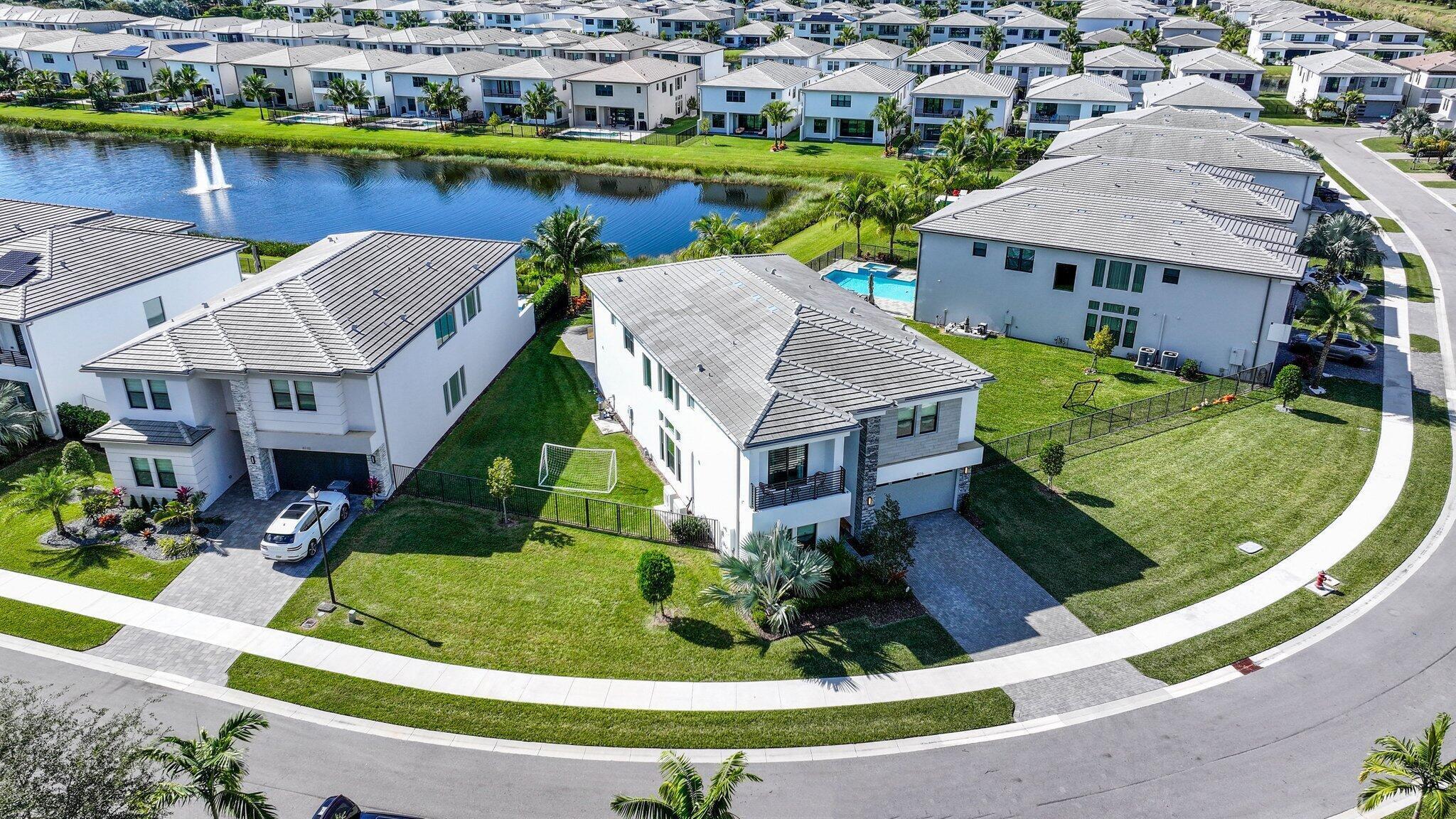 8116 Laurel Falls Boca Raton, FL 33496