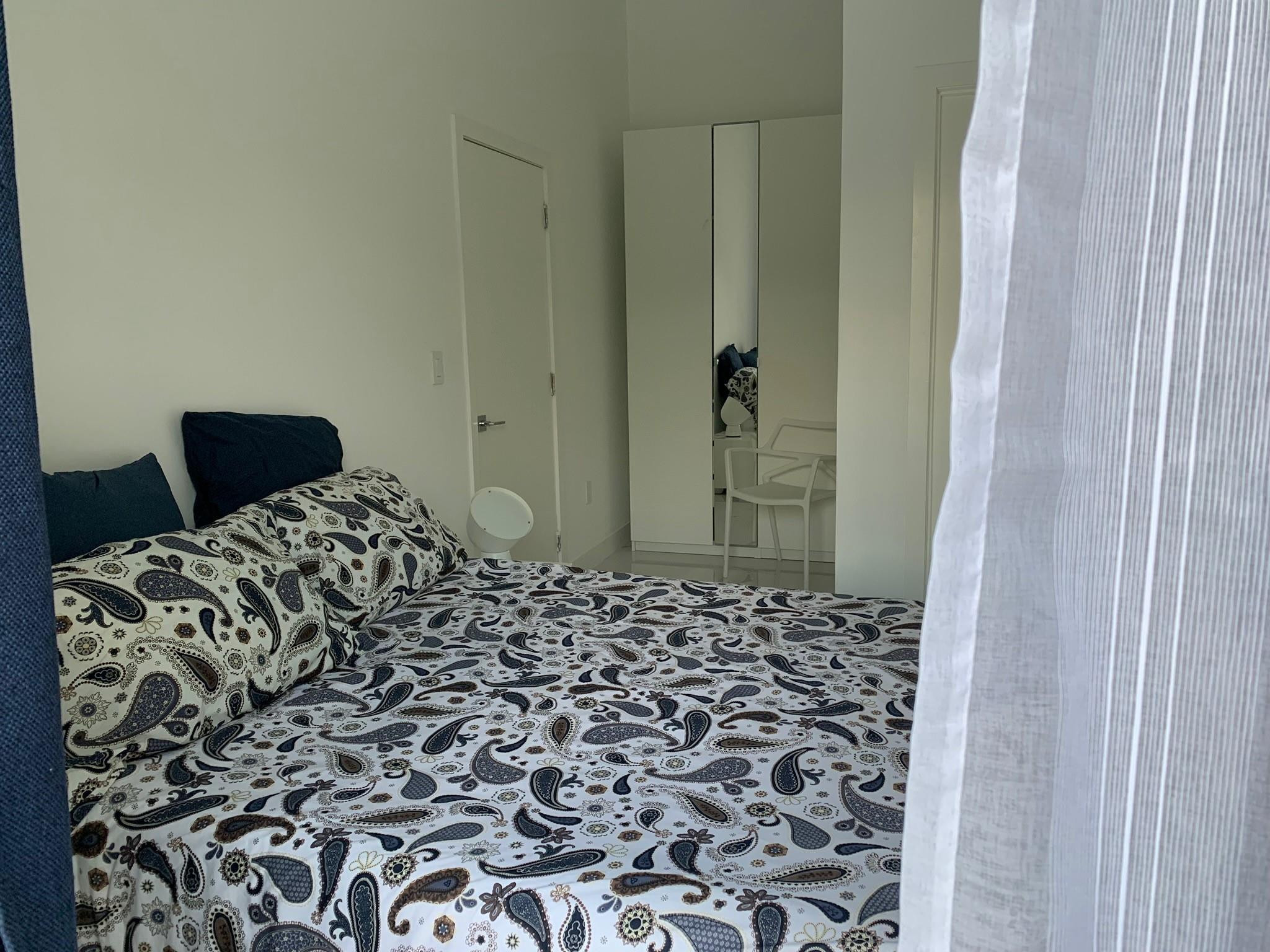 9007 NE 10th Miami, FL 33138