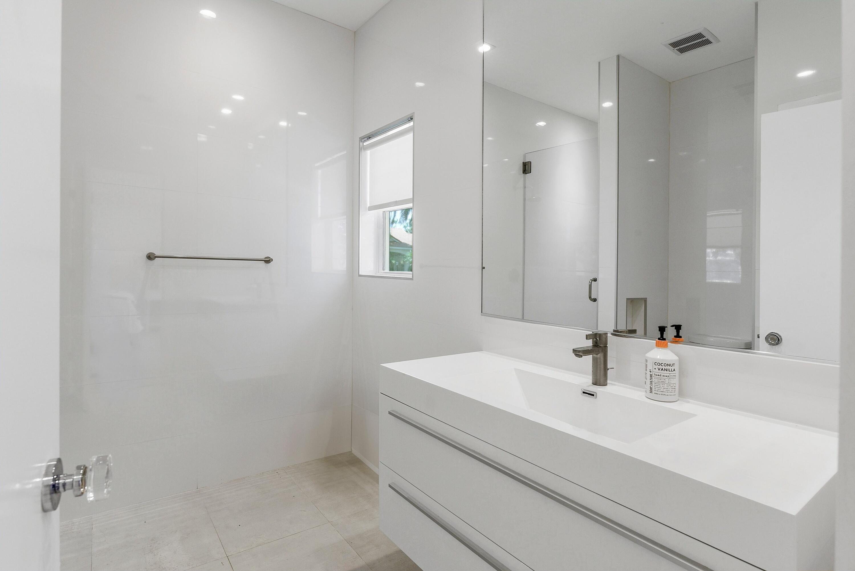 17771 Foxborough Boca Raton, FL 33496
