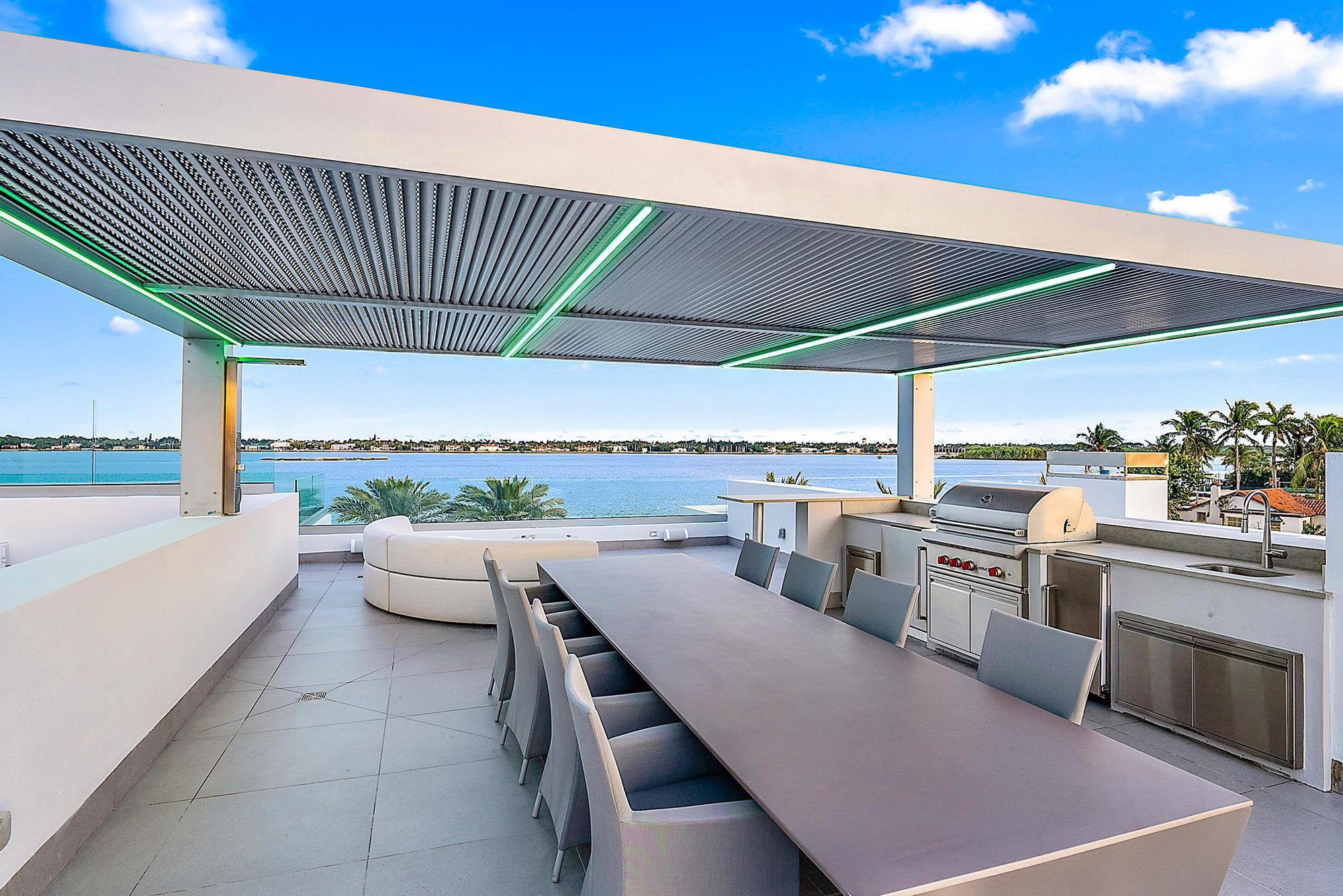 3030 Washington West Palm Beach, FL 33405