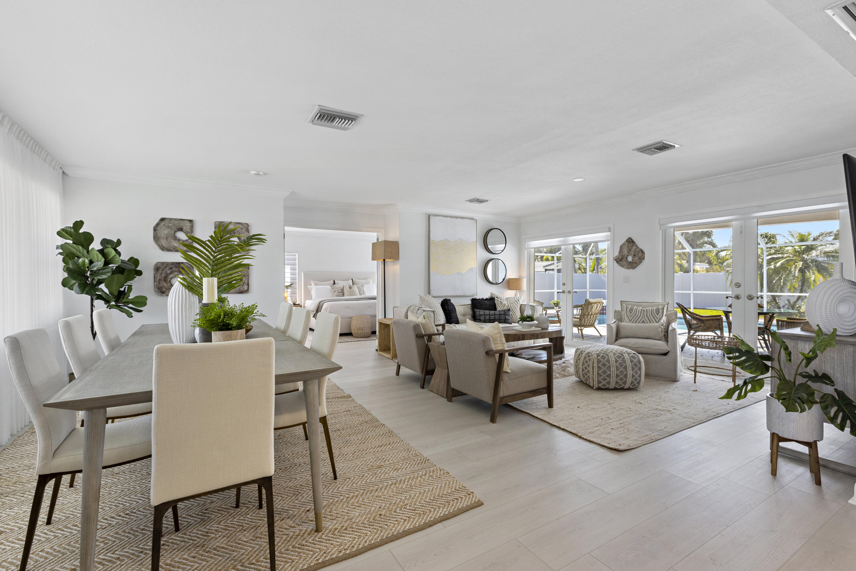 4741 NE 29th Ave Fort Lauderdale, FL 33308