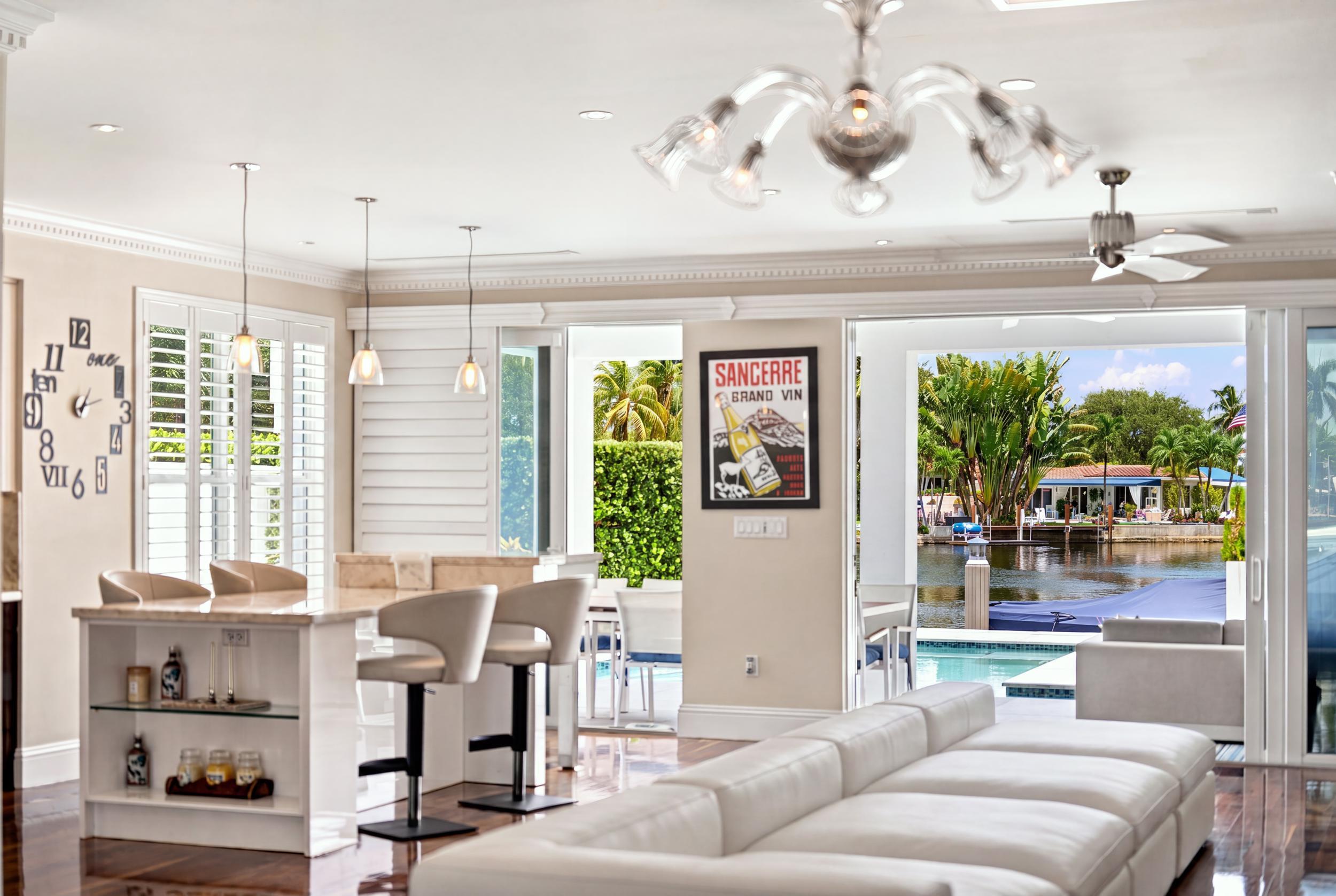 2009 NE 21st Fort Lauderdale, FL 33305