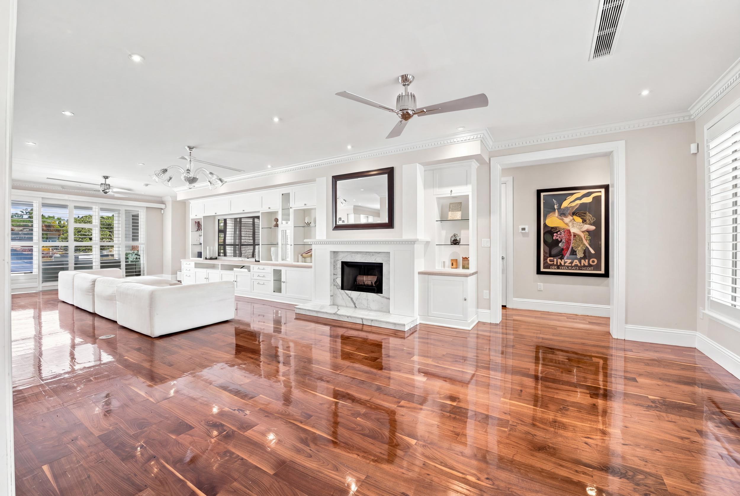 2009 NE 21st Fort Lauderdale, FL 33305