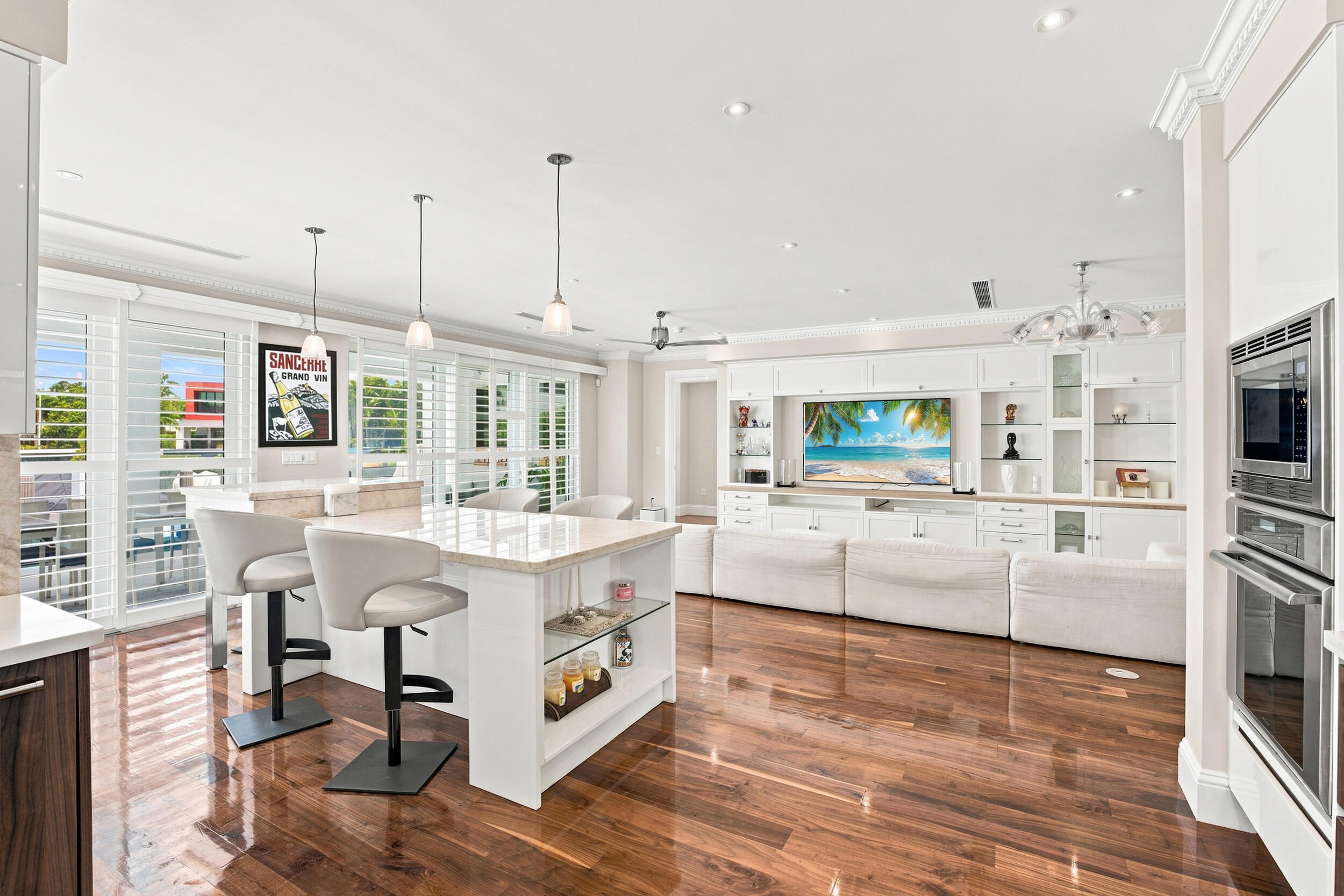 2009 NE 21st Fort Lauderdale, FL 33305