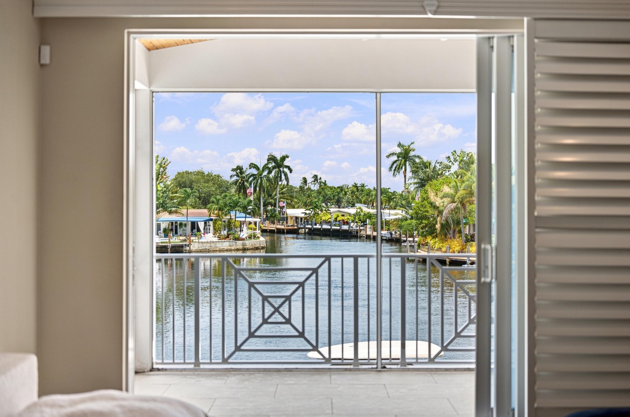 2009 NE 21st Fort Lauderdale, FL 33305