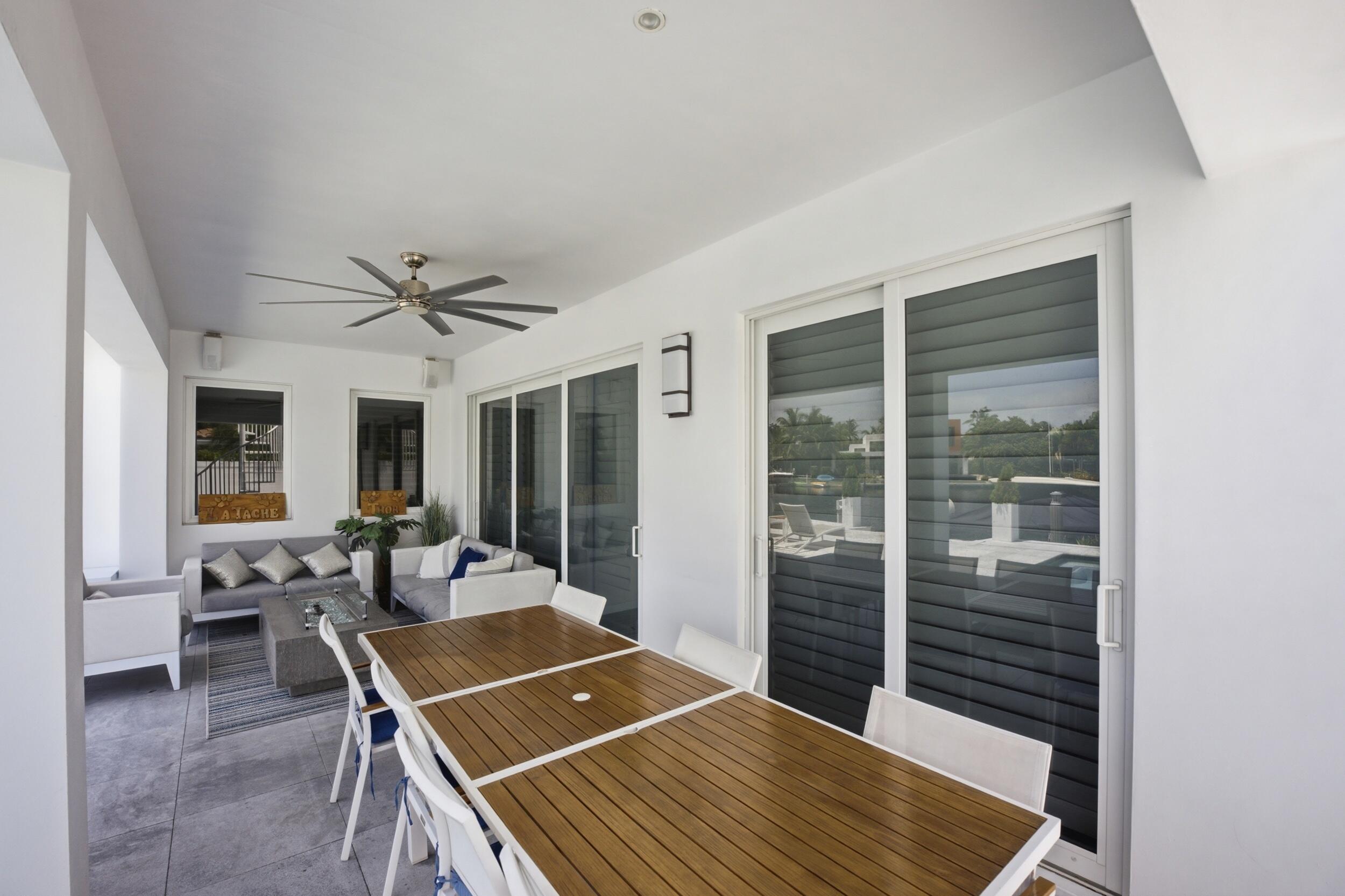 2009 NE 21st Fort Lauderdale, FL 33305