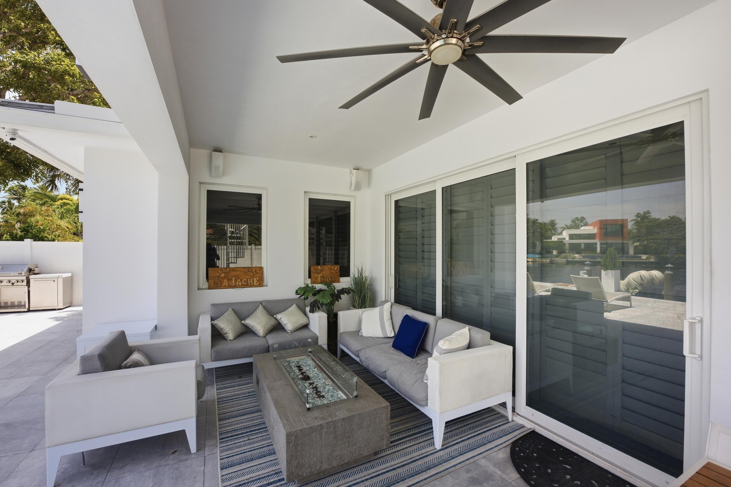 2009 NE 21st Fort Lauderdale, FL 33305