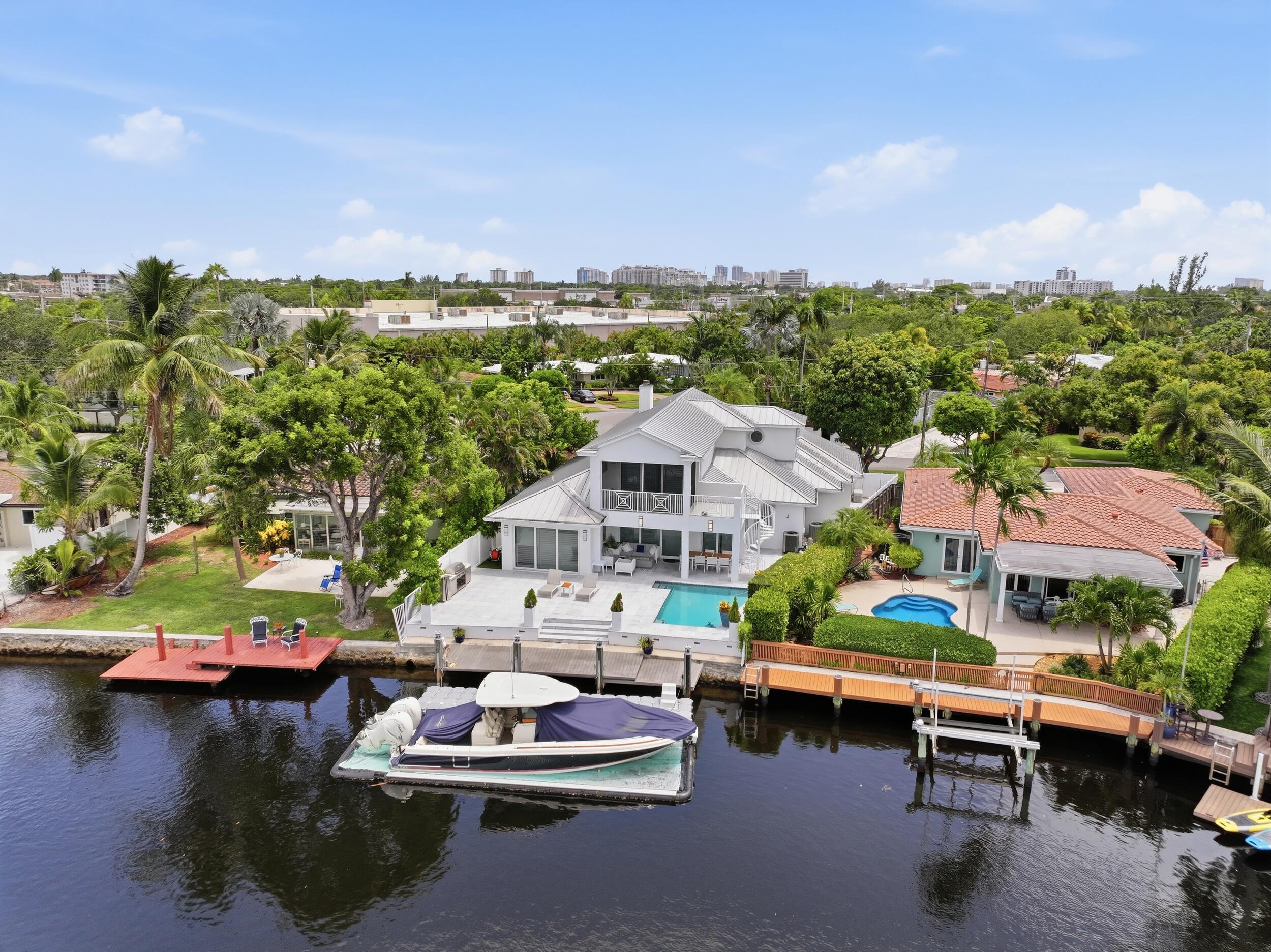 2009 NE 21st Fort Lauderdale, FL 33305