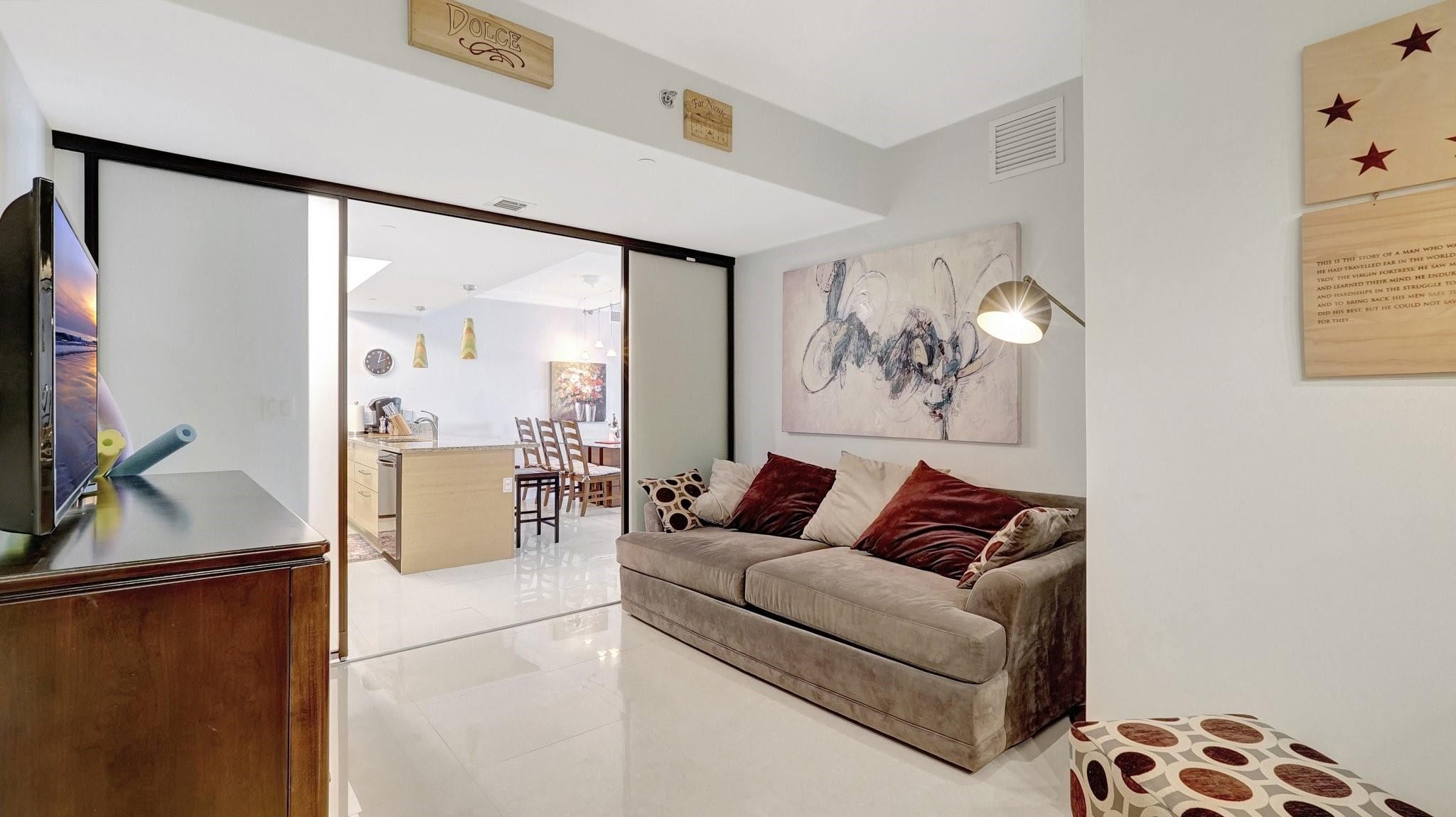 image Beach Club 230