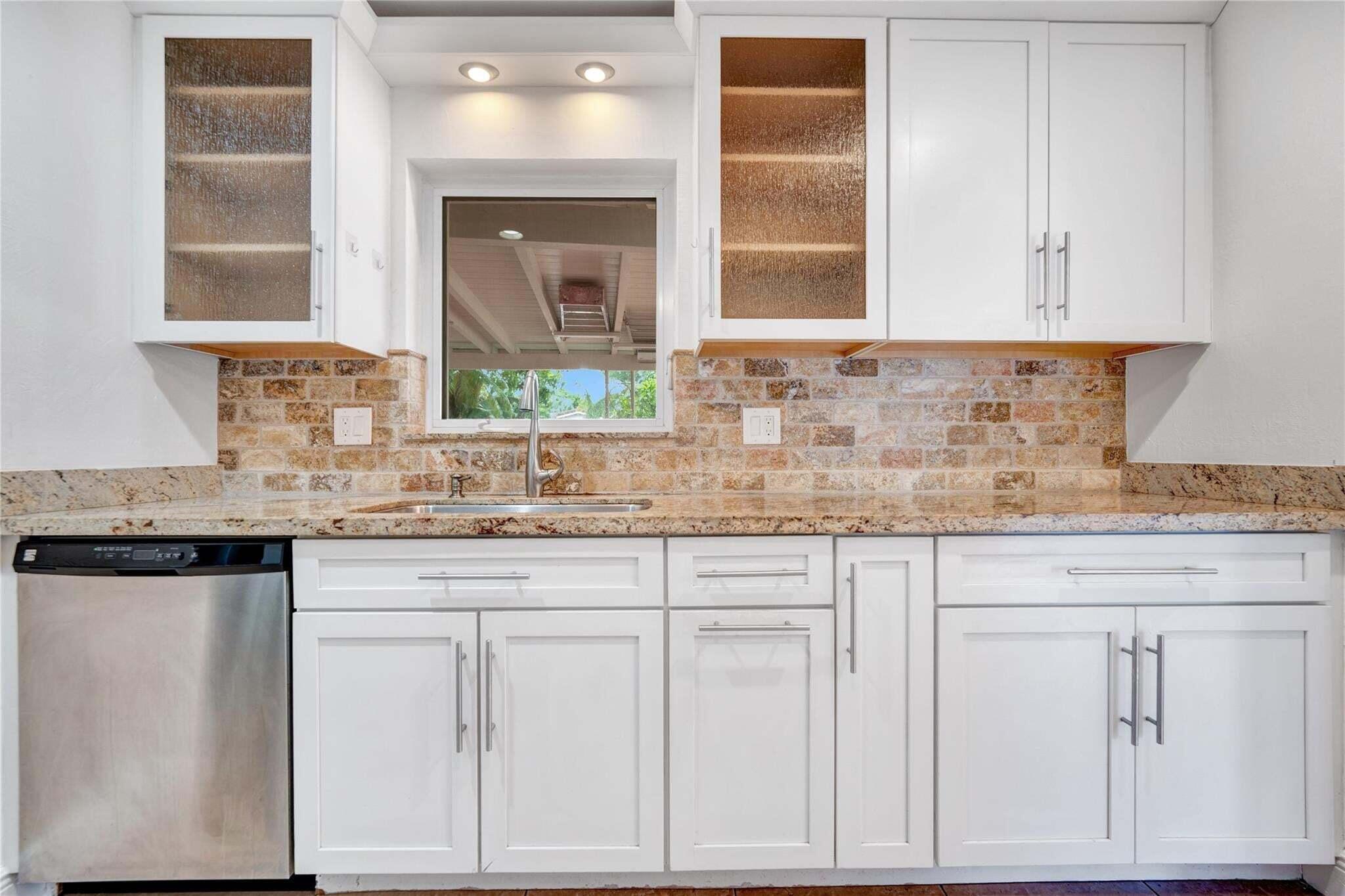 2142 NE 17th Ave Wilton Manors, FL 33305