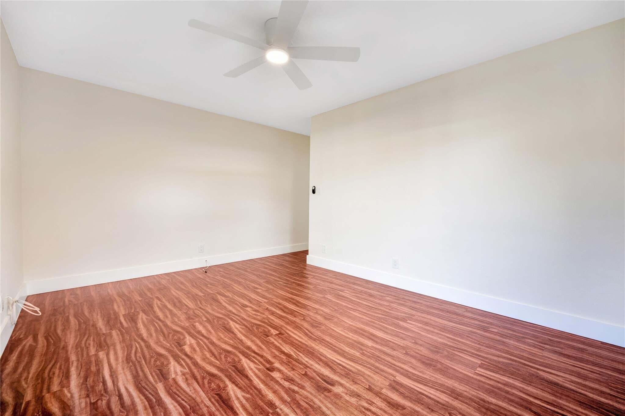 2142 NE 17th Ave Wilton Manors, FL 33305
