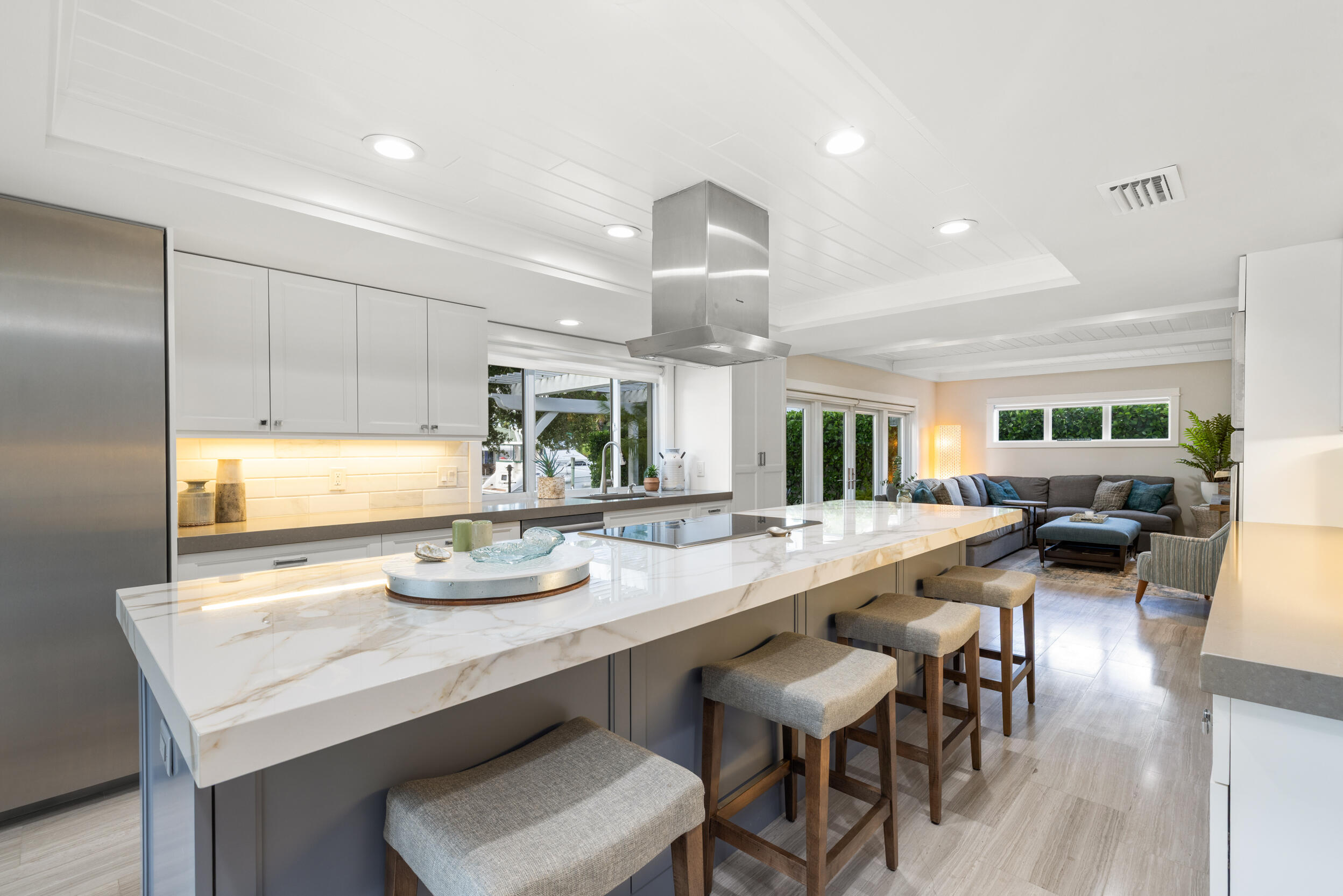 1231 Gulfstream Way Singer Island, FL 33404