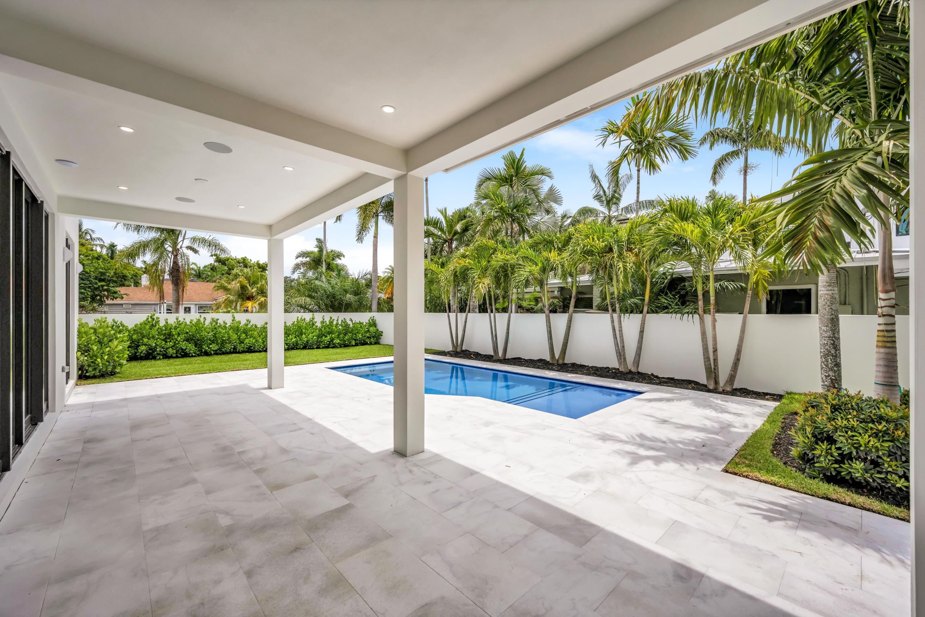 445 NE 11th Fort Lauderdale, FL 33301