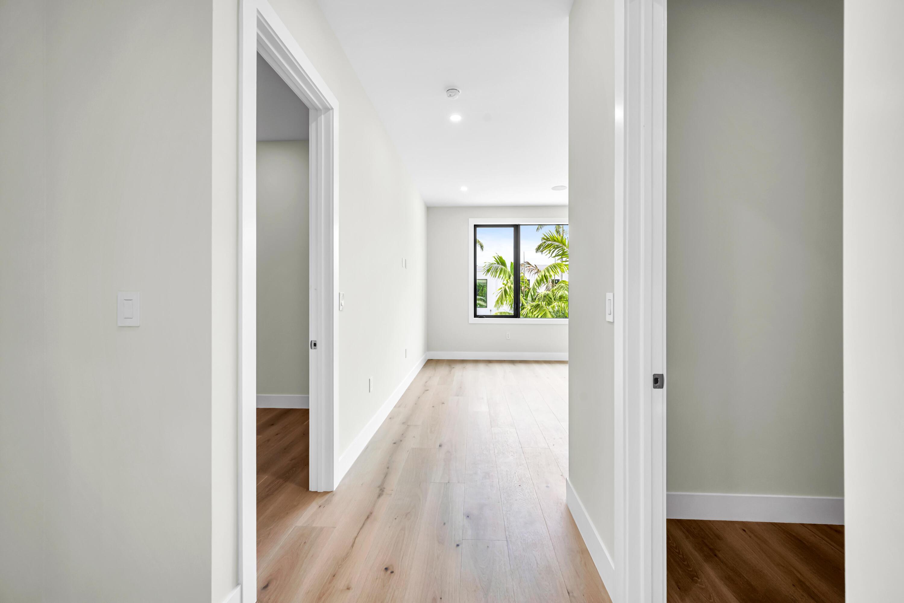 445 NE 11th Fort Lauderdale, FL 33301