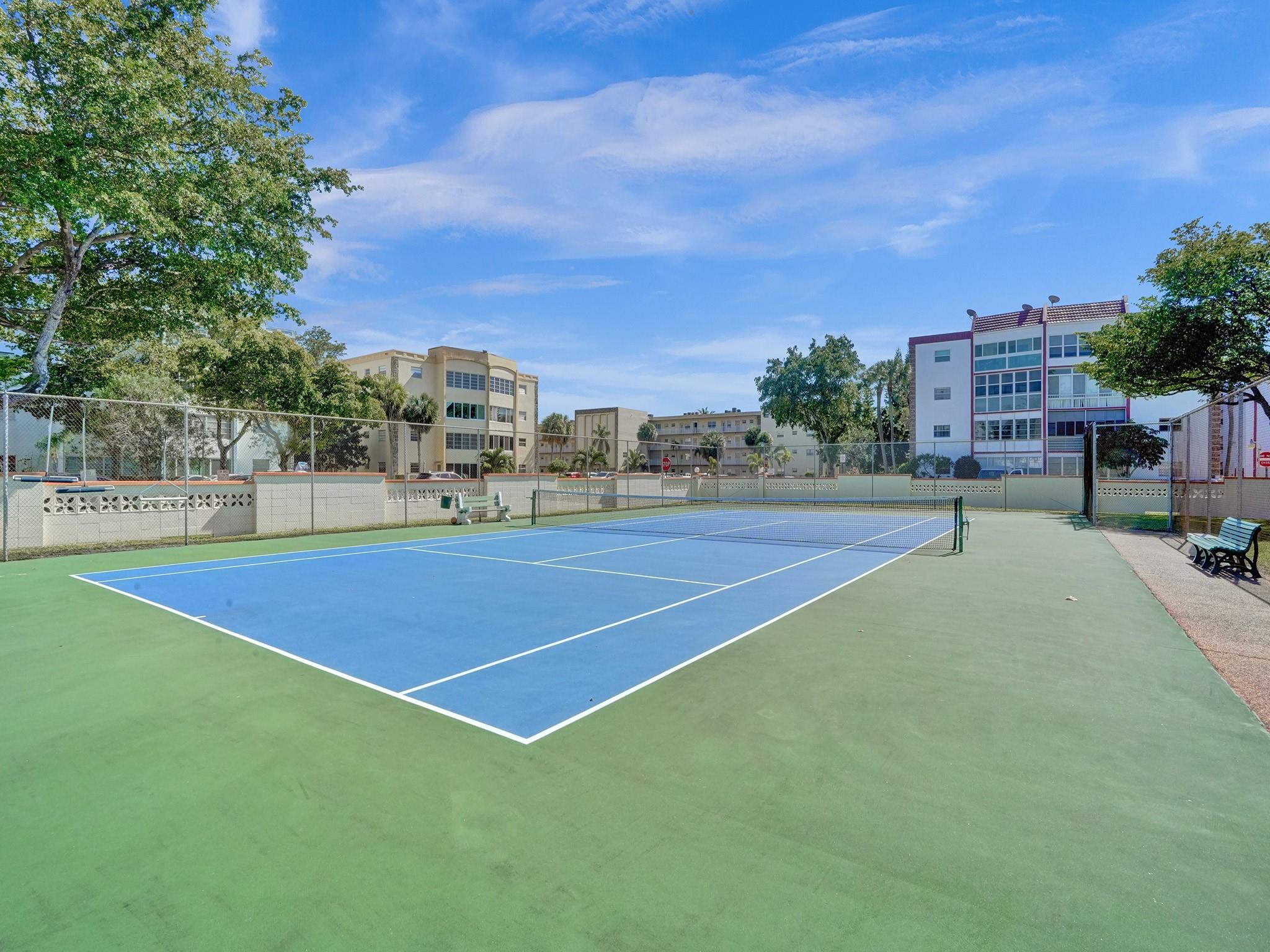 4270 NW 40th St #211,Lauderdale Lakes, FL 33319