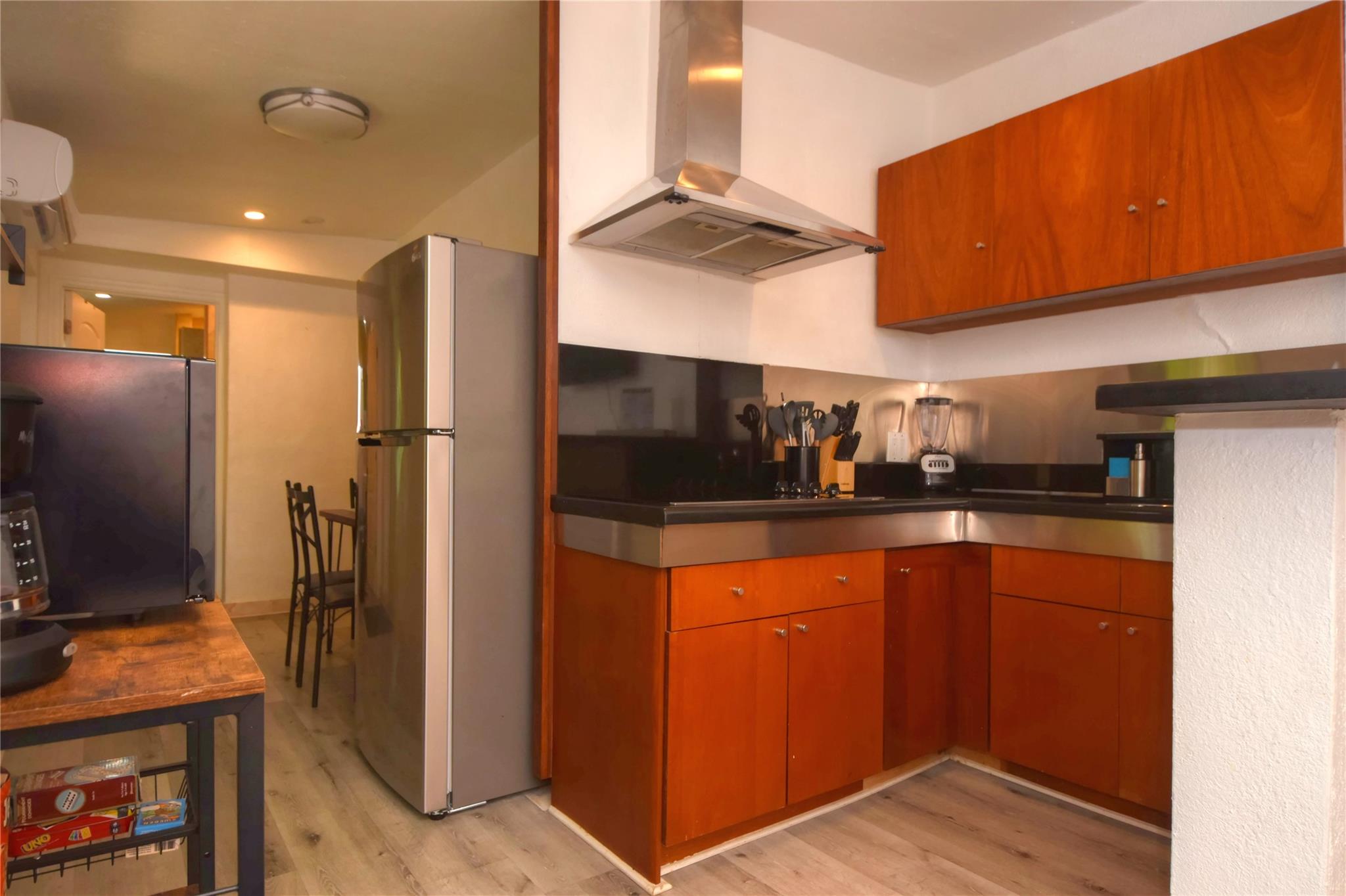 1050 NE 82nd St Miami, FL 33138