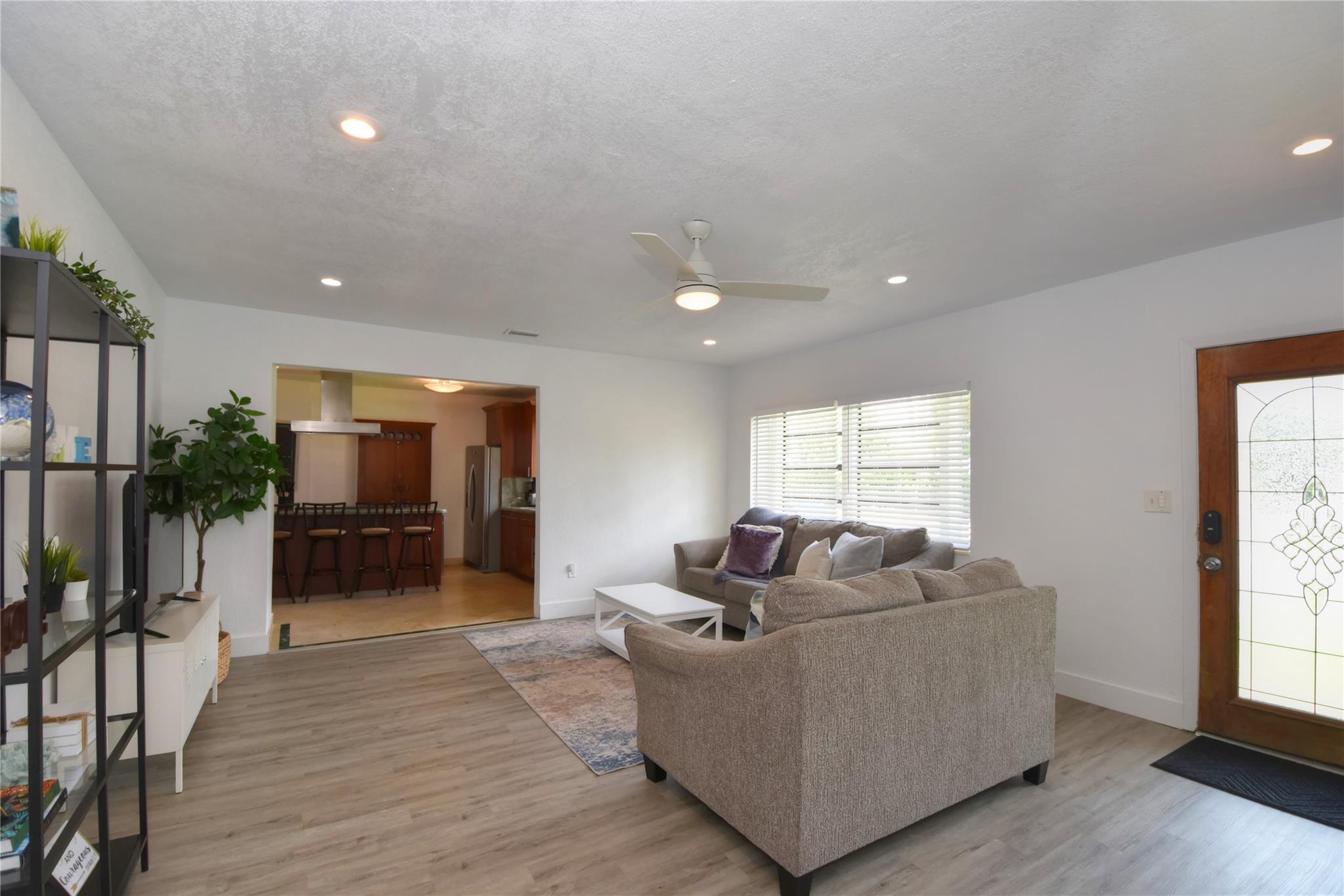 1050 NE 82nd St Miami, FL 33138