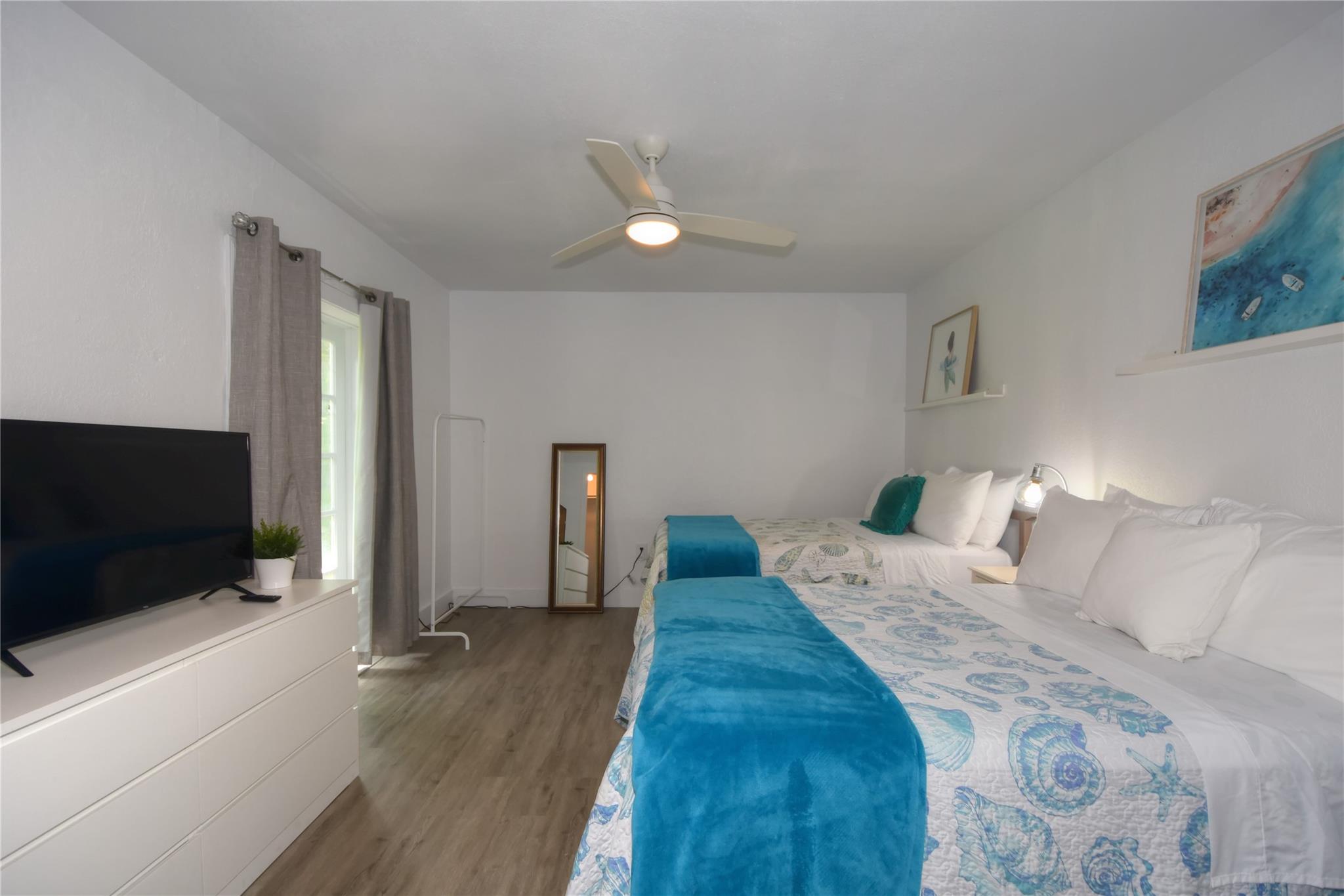 1050 NE 82nd St Miami, FL 33138